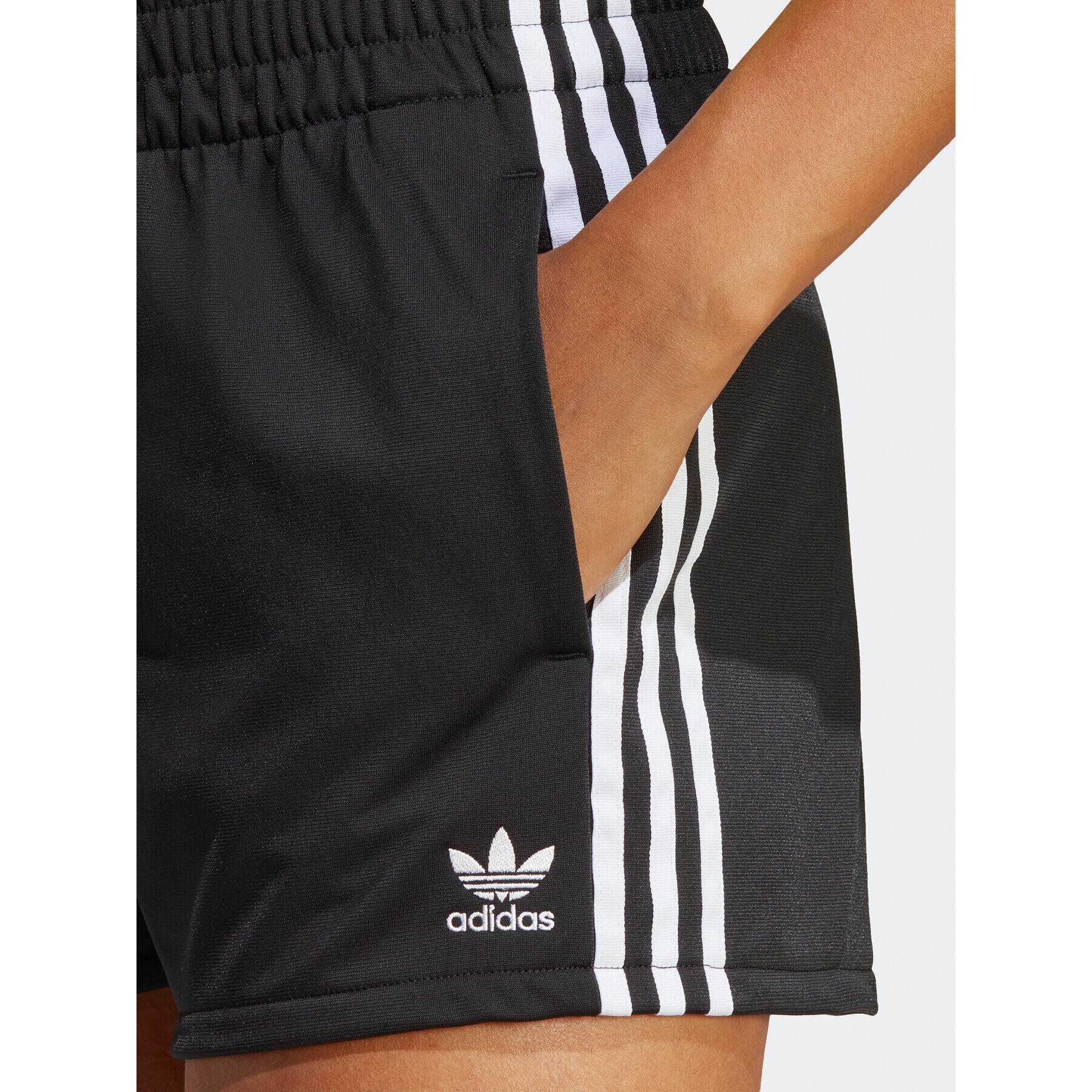 adidas Športové kraťasy 3-Stripes IB7426 Čierna Regular Fit - Pepit.sk