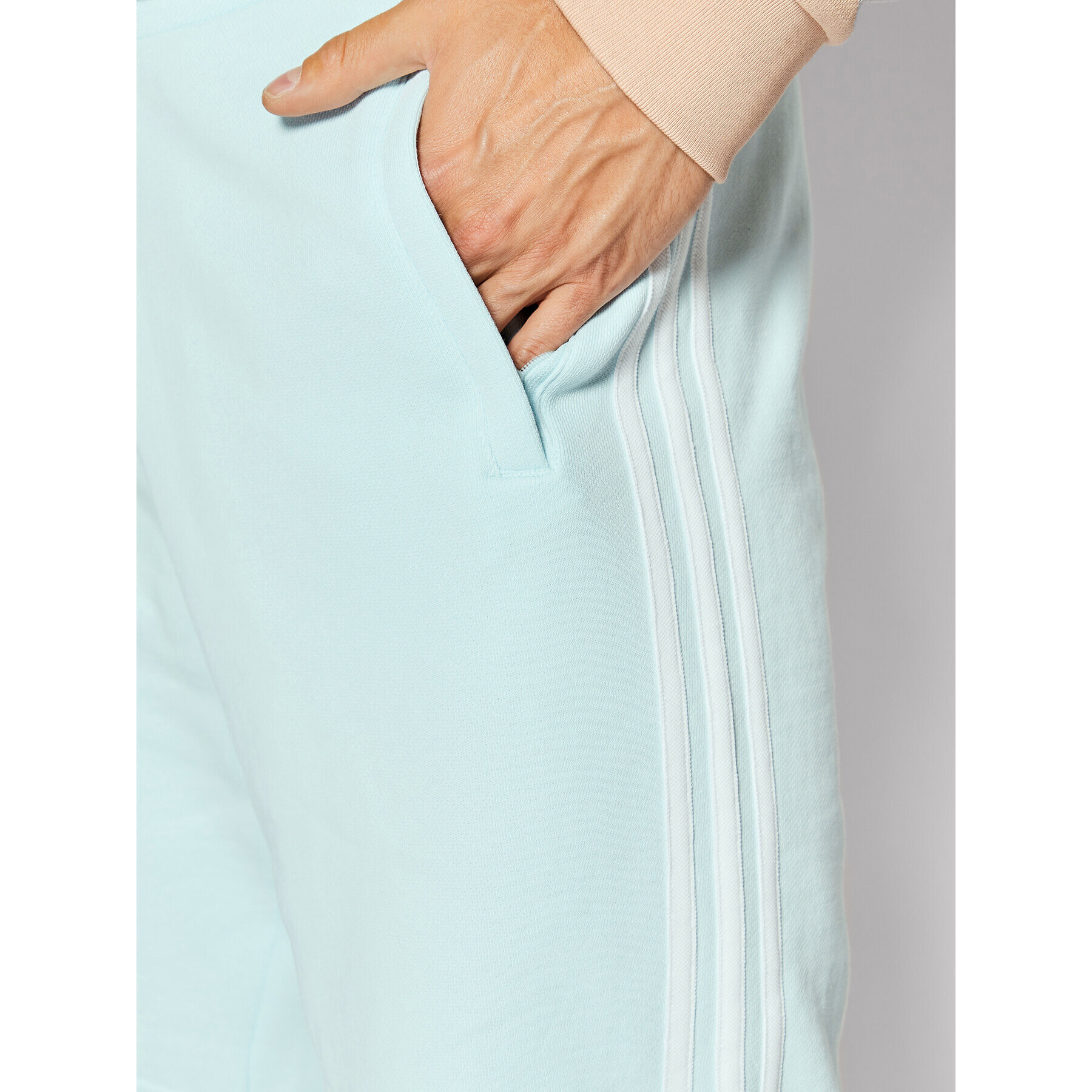 adidas Športové kraťasy adicolor 3-Stripes Sweat HK7313 Modrá Regular Fit - Pepit.sk