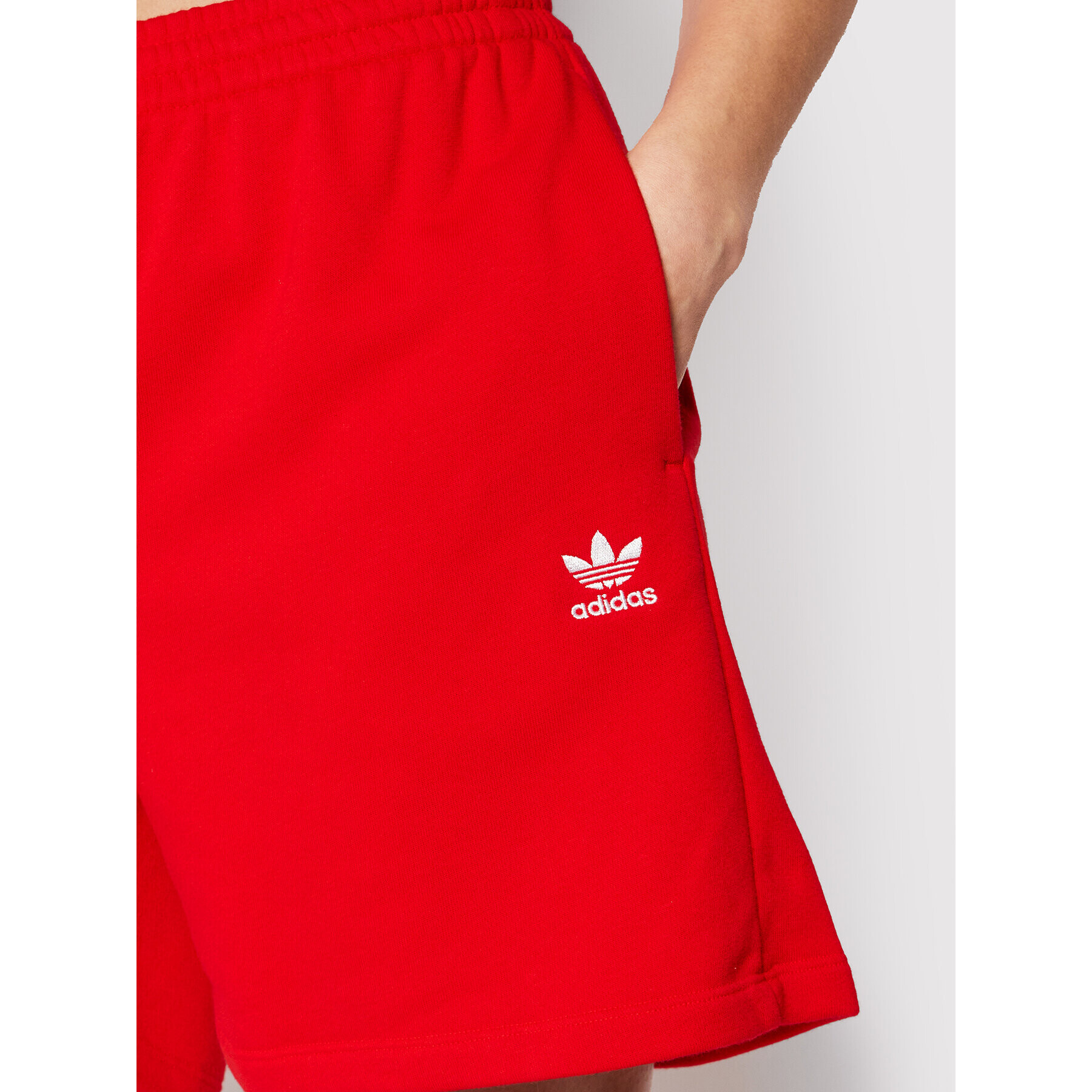 adidas Športové kraťasy adicolor Essentials French Terry HC0628 Červená Standard Fit - Pepit.sk