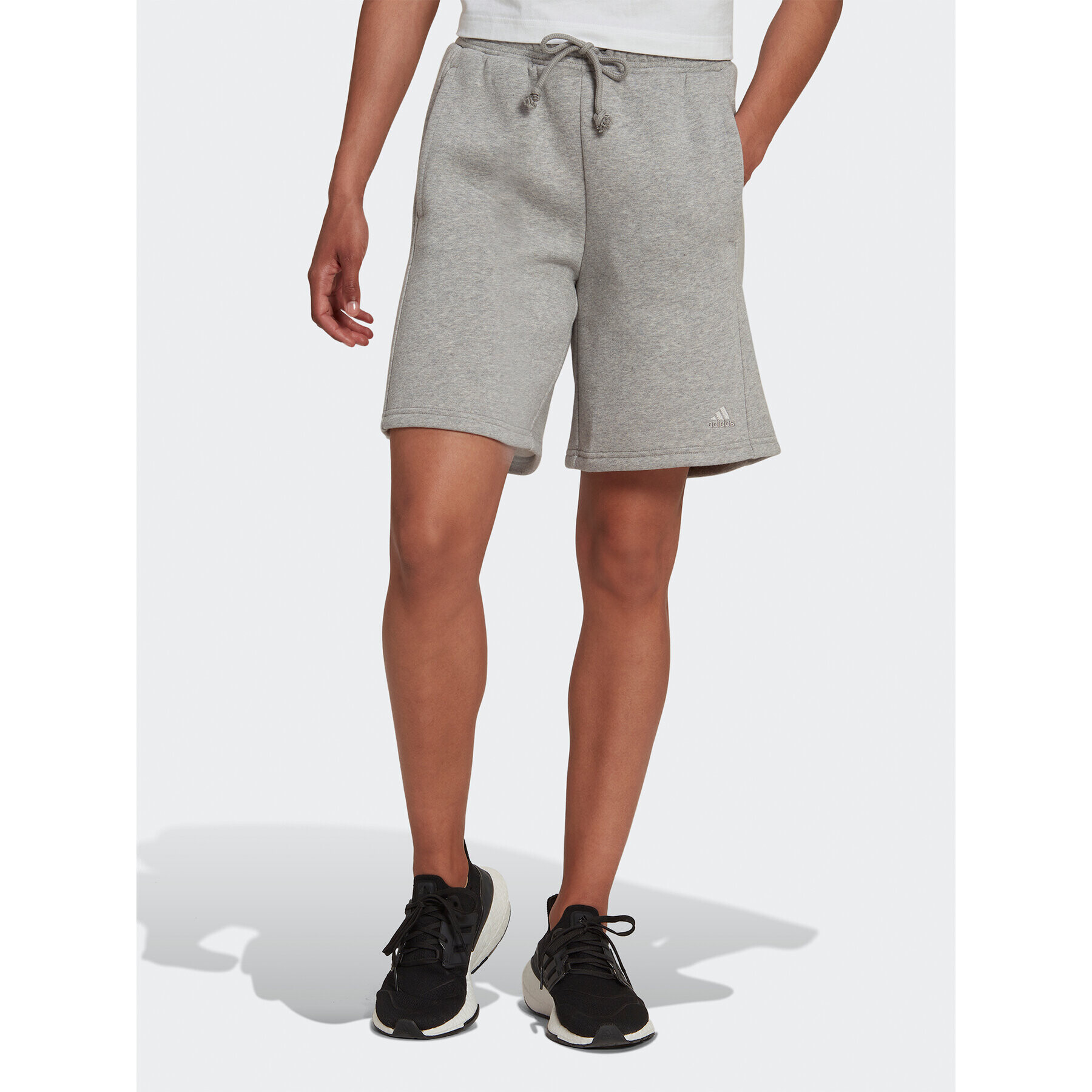 adidas Športové kraťasy ALL SZN Fleece Shorts HC8843 Sivá Regular Fit - Pepit.sk