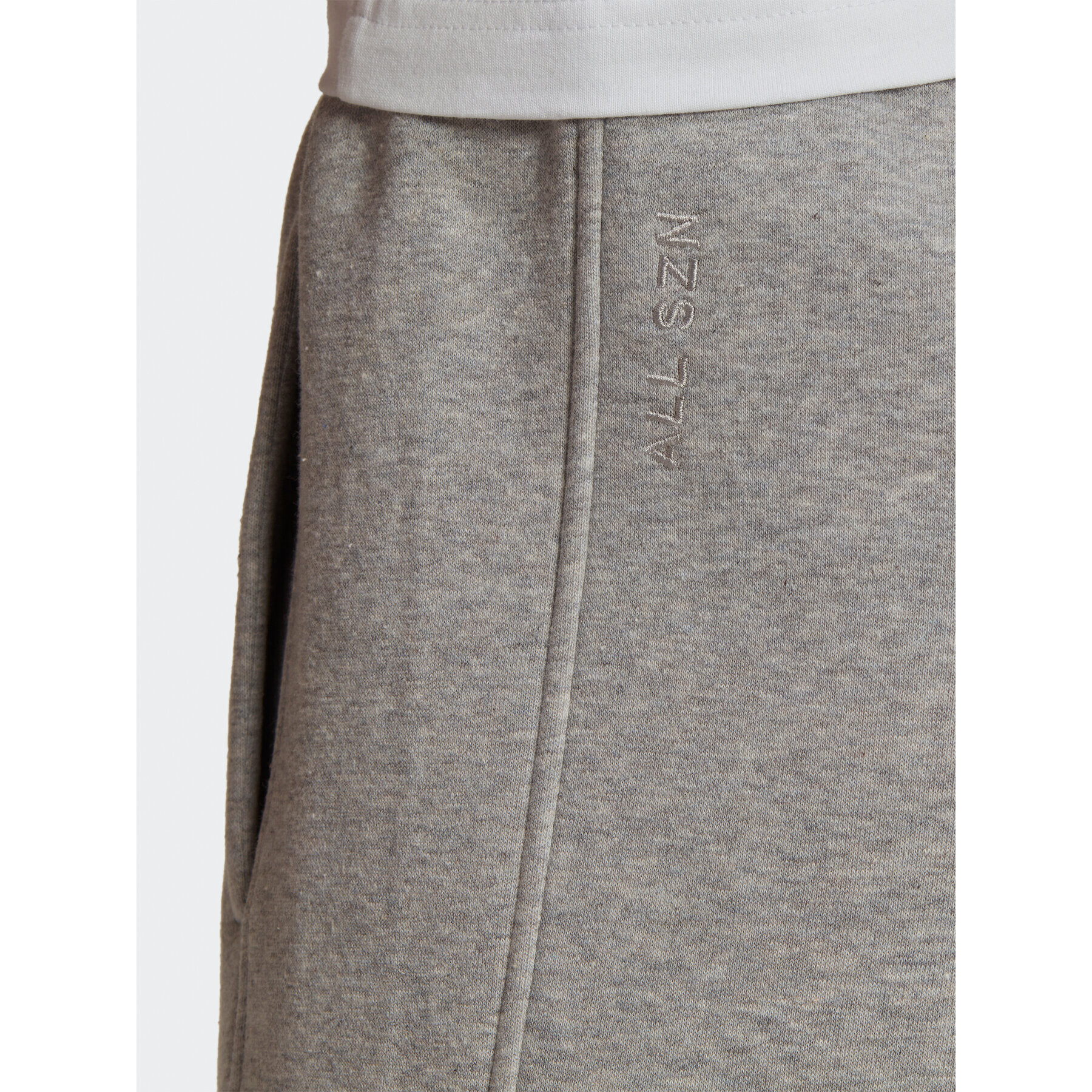 adidas Športové kraťasy ALL SZN Fleece Shorts HC8843 Sivá Regular Fit - Pepit.sk