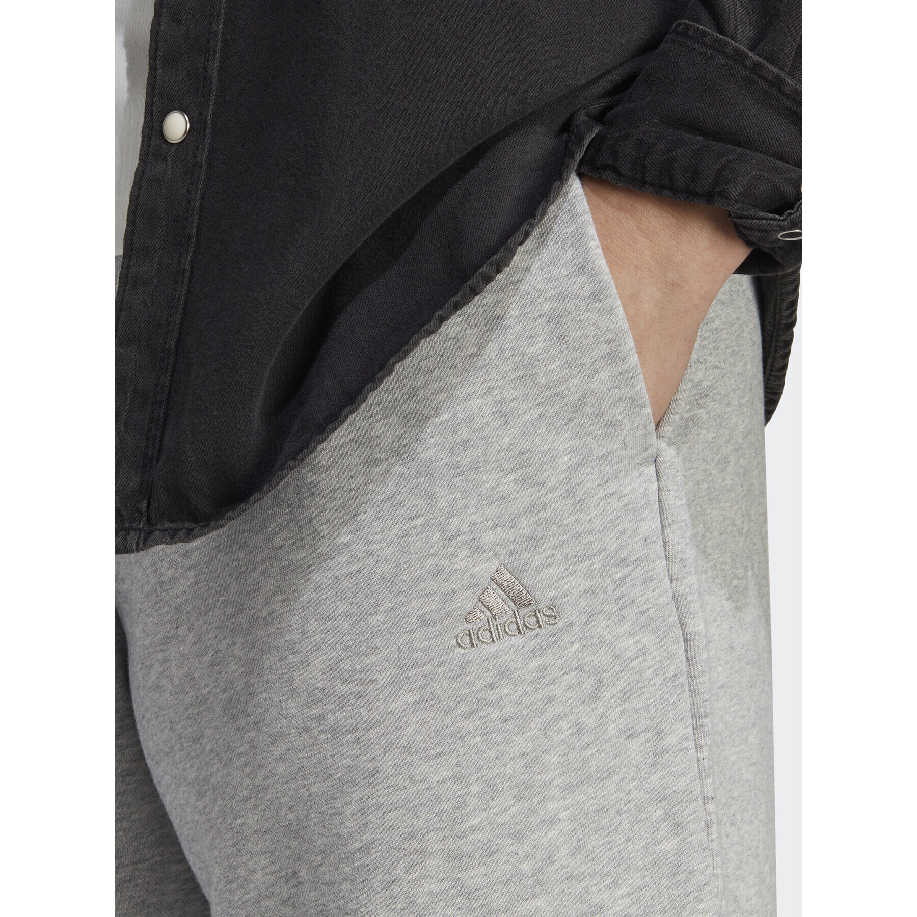 adidas Športové kraťasy ALL SZN French Terry Shorts IC9816 Sivá Regular Fit - Pepit.sk