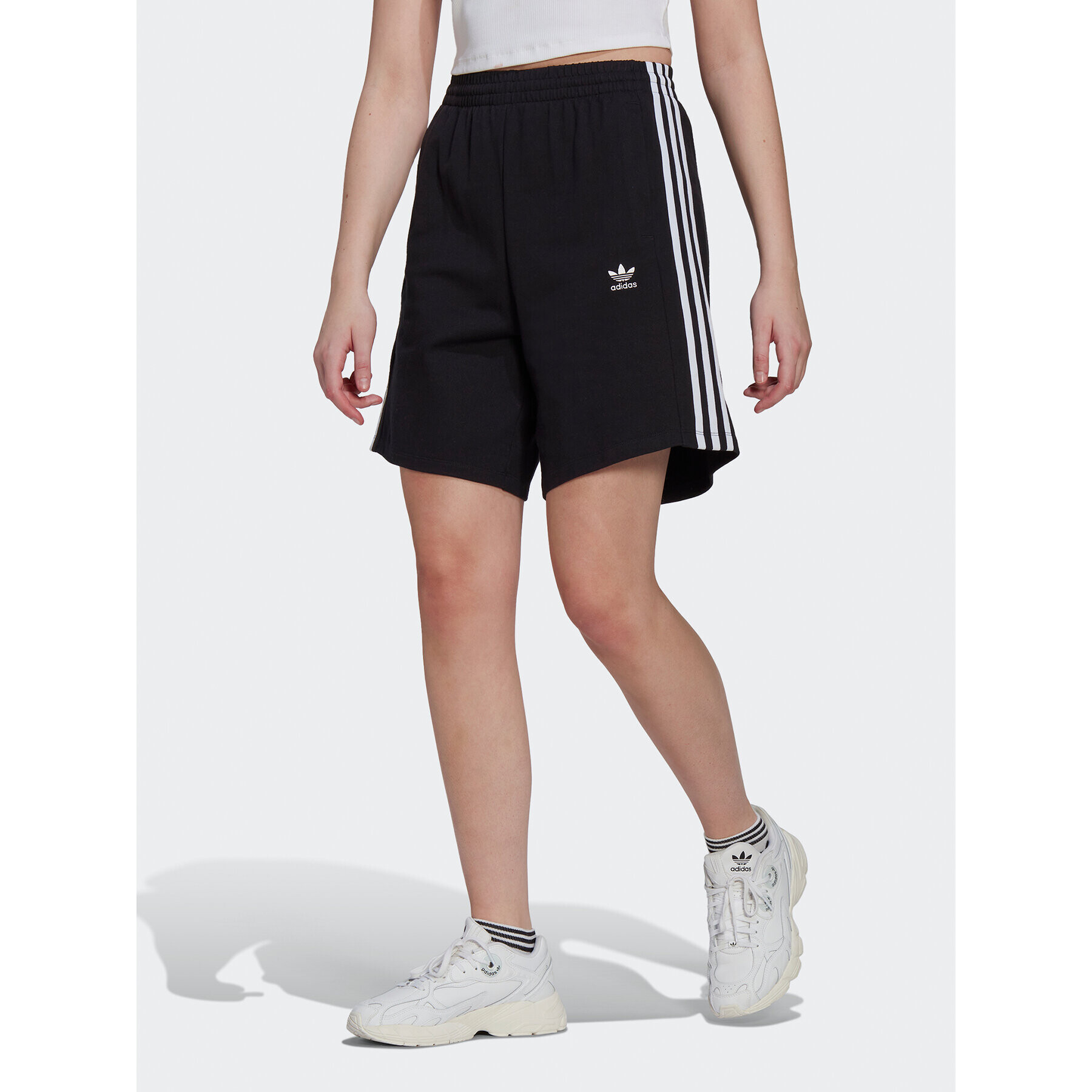 adidas Športové kraťasy Bermuda HM2137 Čierna Loose Fit - Pepit.sk