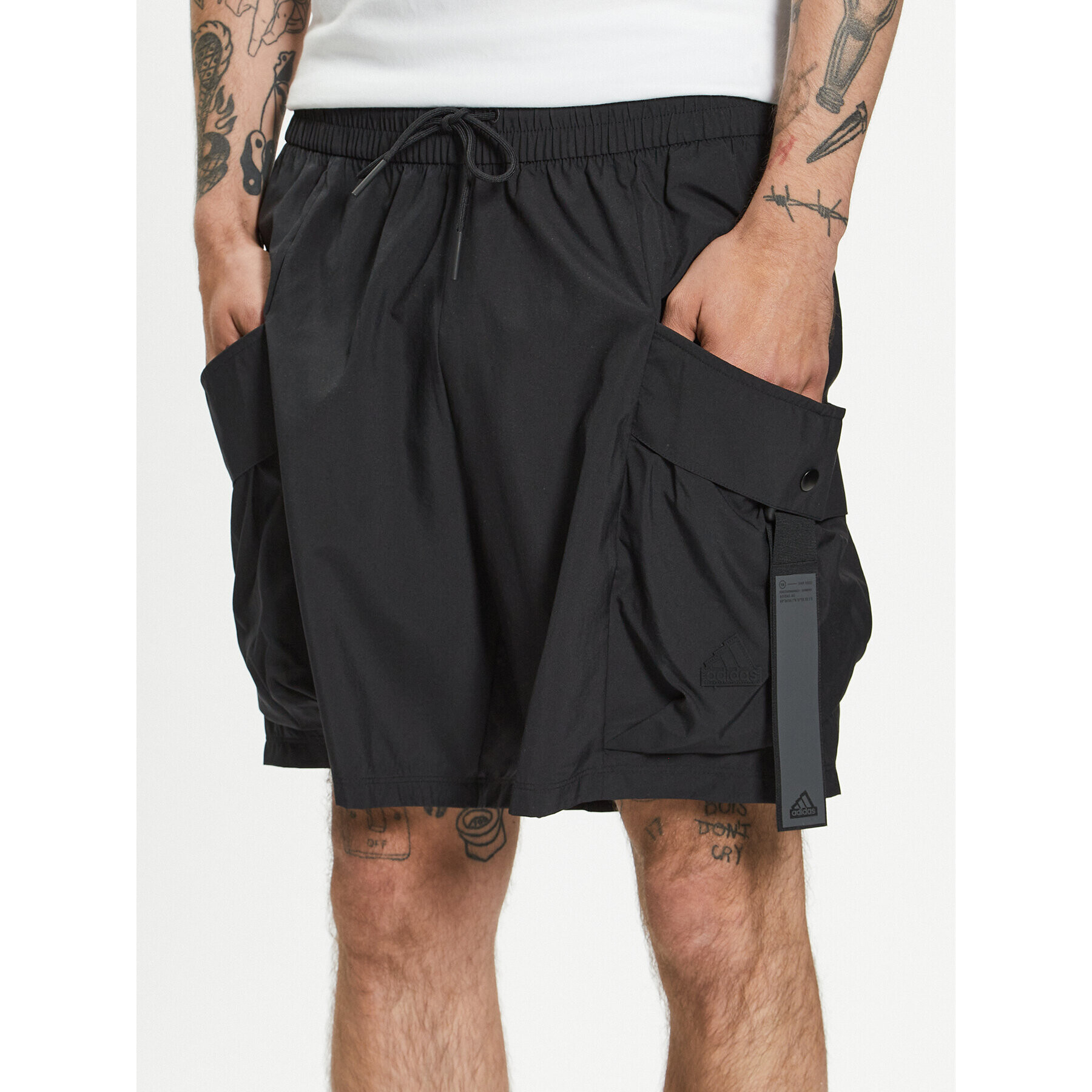 adidas Športové kraťasy City Escape Cargo Shorts IC6737 Čierna Regular Fit - Pepit.sk