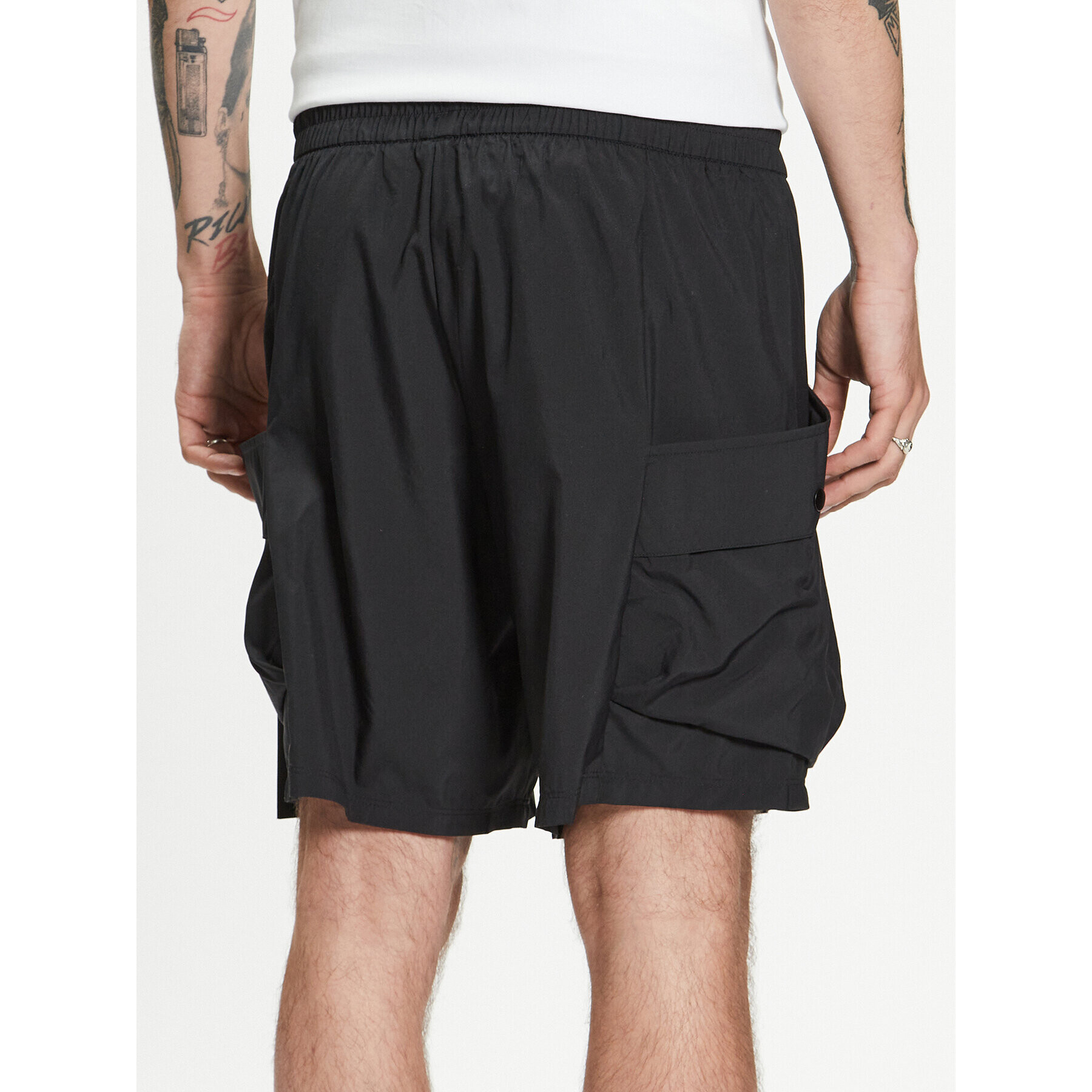 adidas Športové kraťasy City Escape Cargo Shorts IC6737 Čierna Regular Fit - Pepit.sk