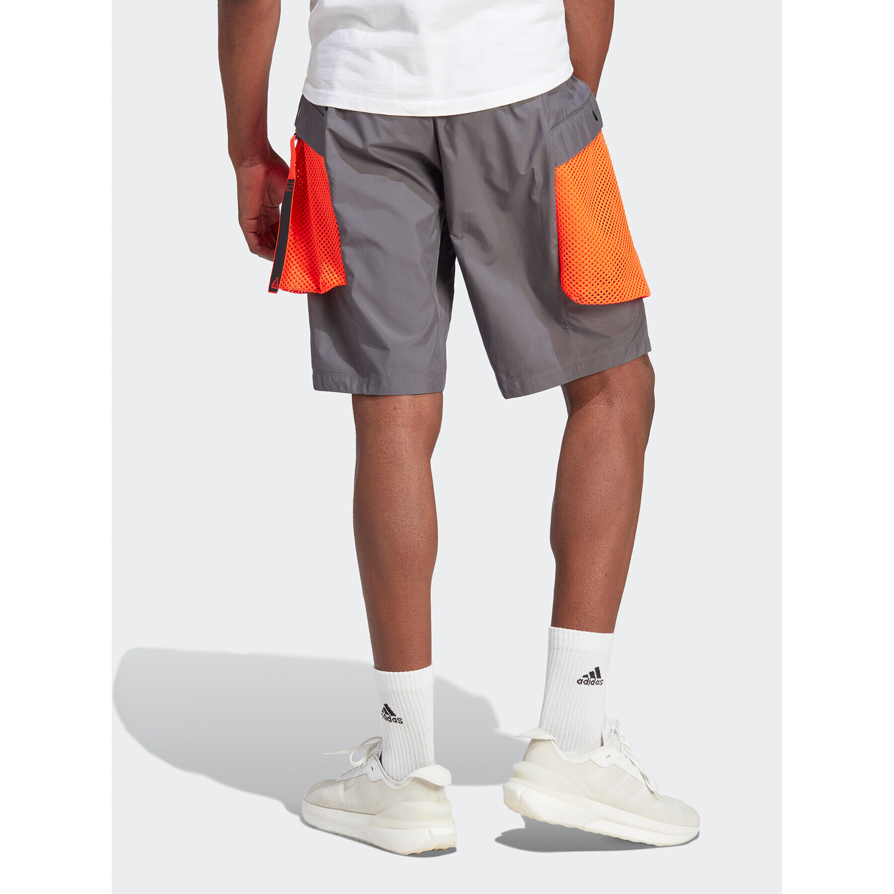 adidas Športové kraťasy City Escape Premium Shorts IC3730 Sivá Loose Fit - Pepit.sk