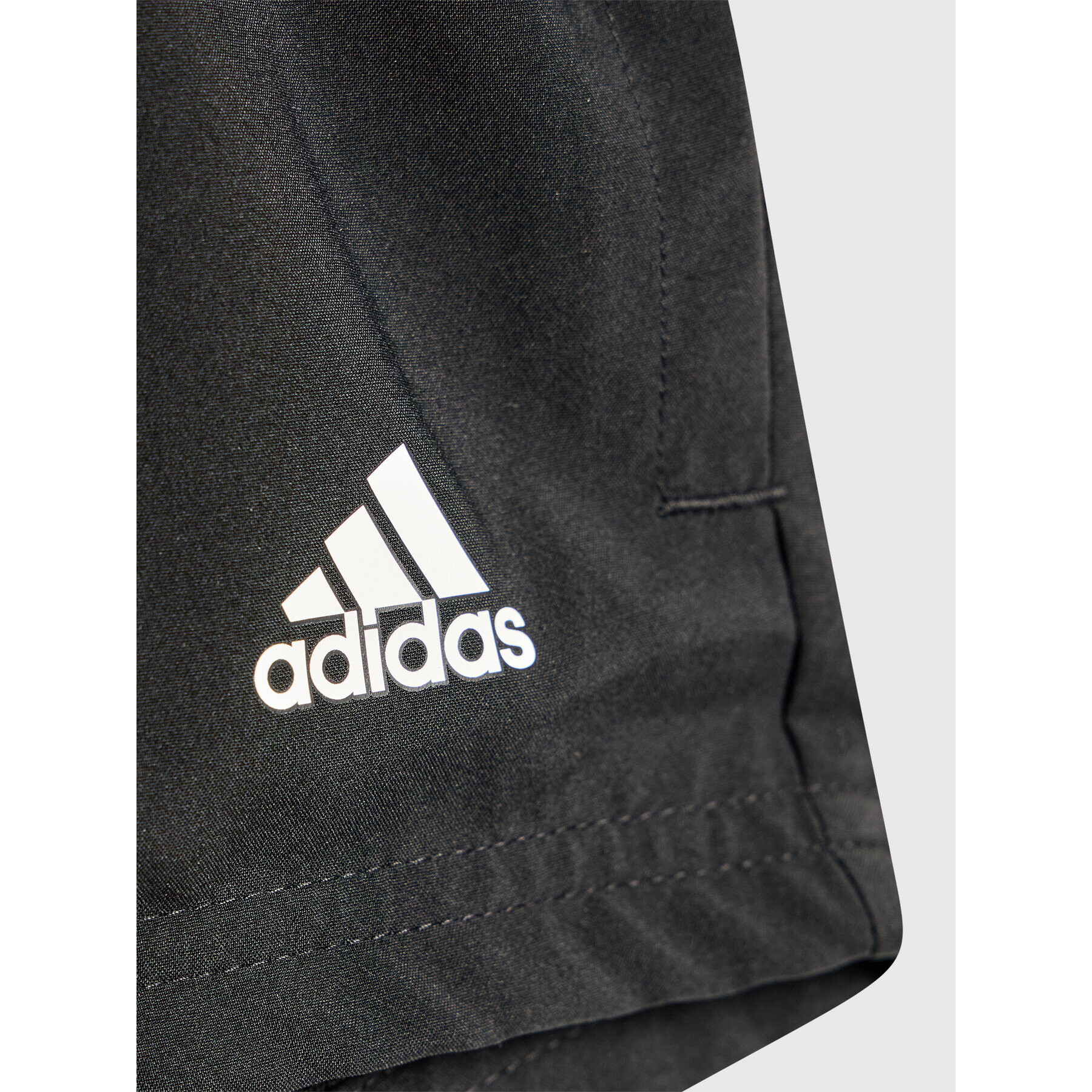 adidas Športové kraťasy Essentials Chelsea GN4097 Čierna Regular Fit - Pepit.sk