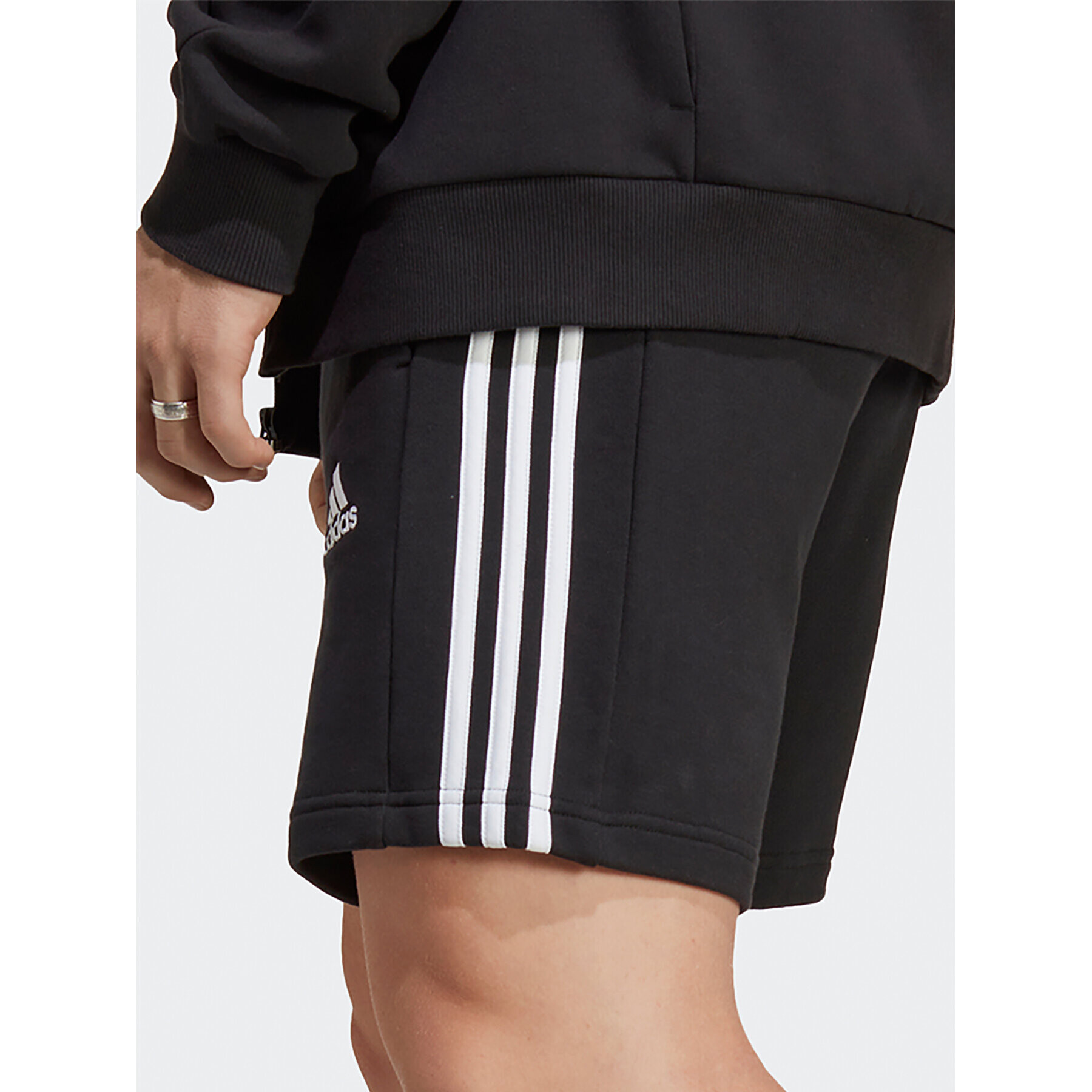 adidas Športové kraťasy Essentials French Terry 3-Stripes Shorts IC9435 Čierna Regular Fit - Pepit.sk