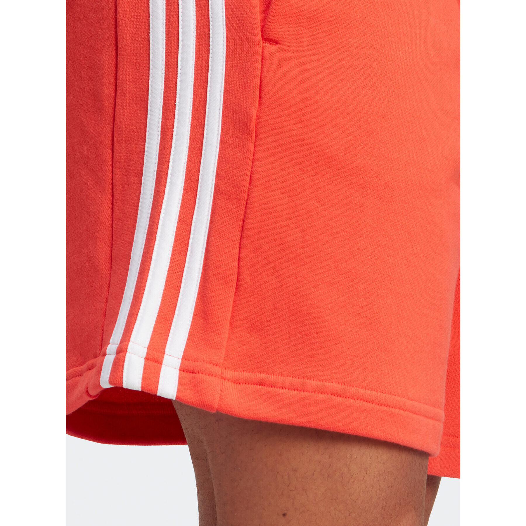 adidas Športové kraťasy Essentials French Terry 3-Stripes Shorts IC9438 Červená Regular Fit - Pepit.sk