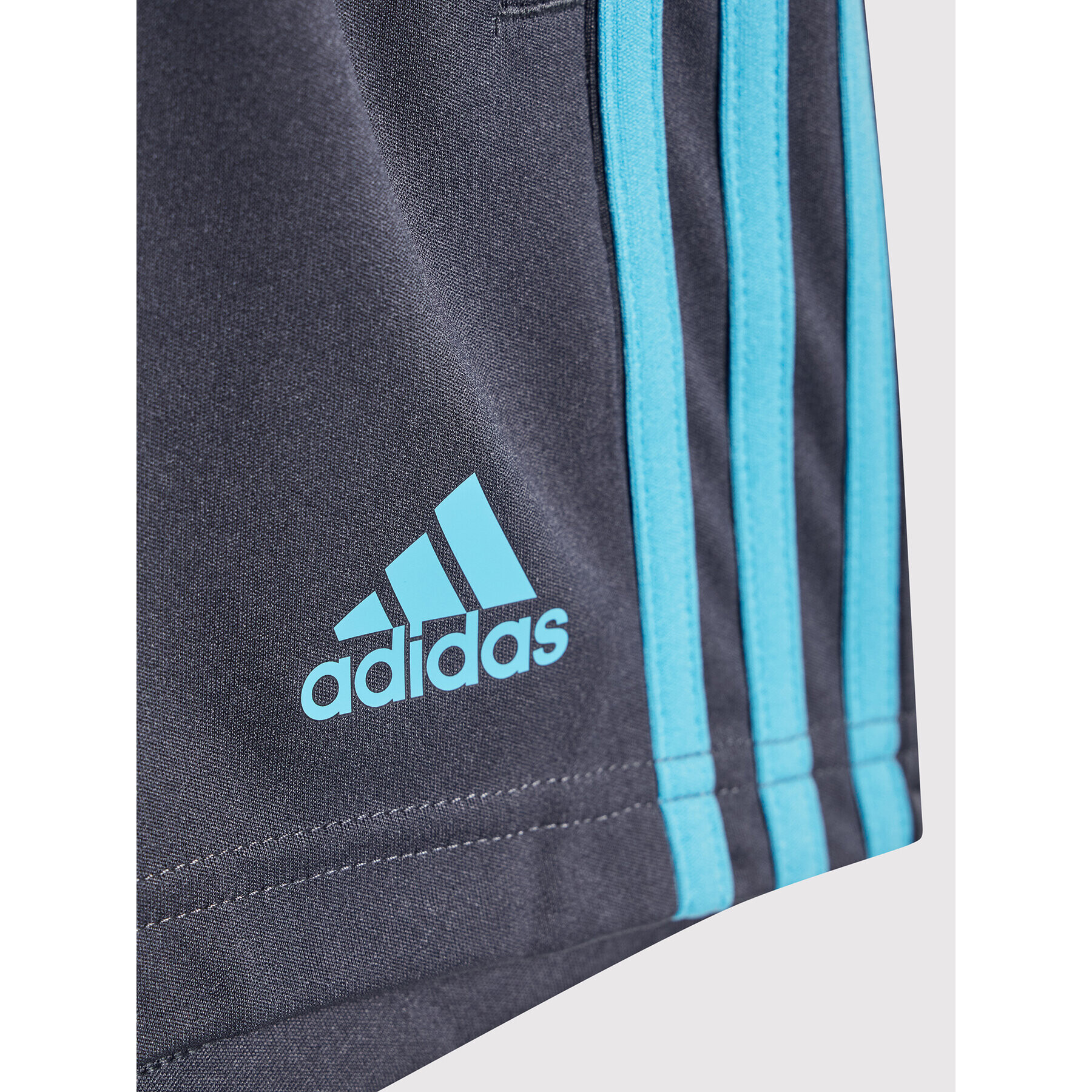 adidas Športové kraťasy Tiro Essentials HE7169 Tmavomodrá Regular Fit - Pepit.sk