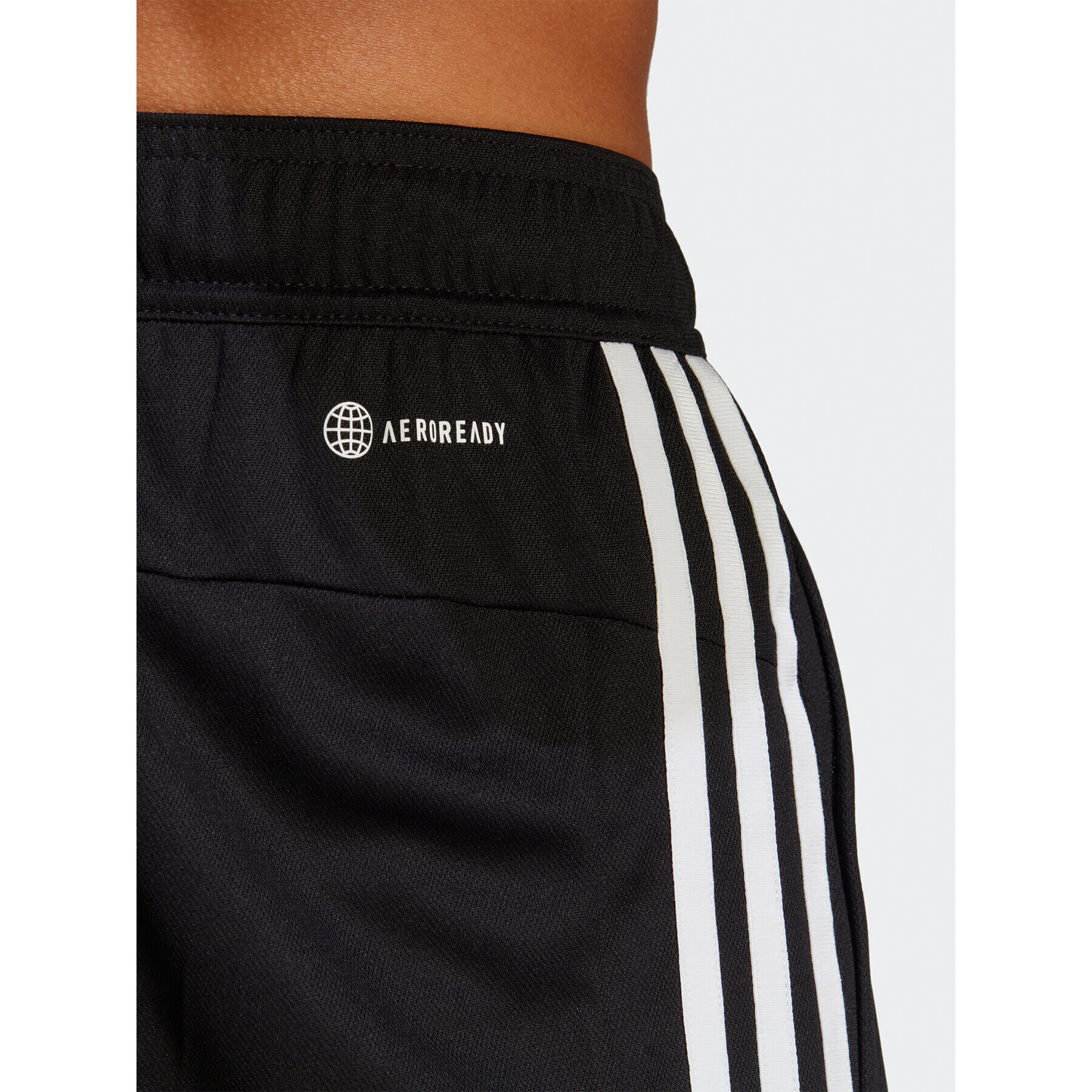 adidas Športové kraťasy Train Essentials Piqué 3-Stripes Training Shorts IB8111 Čierna Regular Fit - Pepit.sk