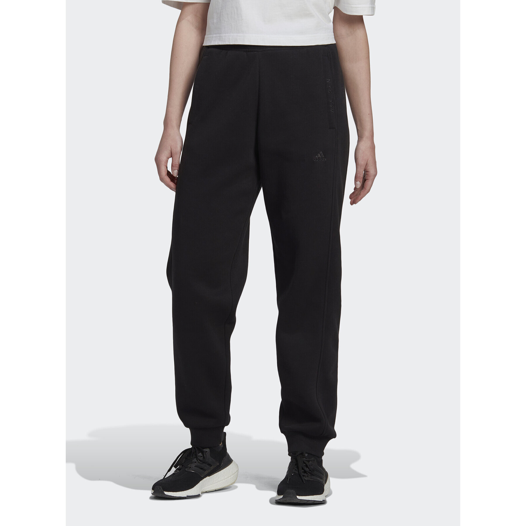 adidas Teplákové nohavice All Szn HK0439 Čierna Relaxed Fit - Pepit.sk