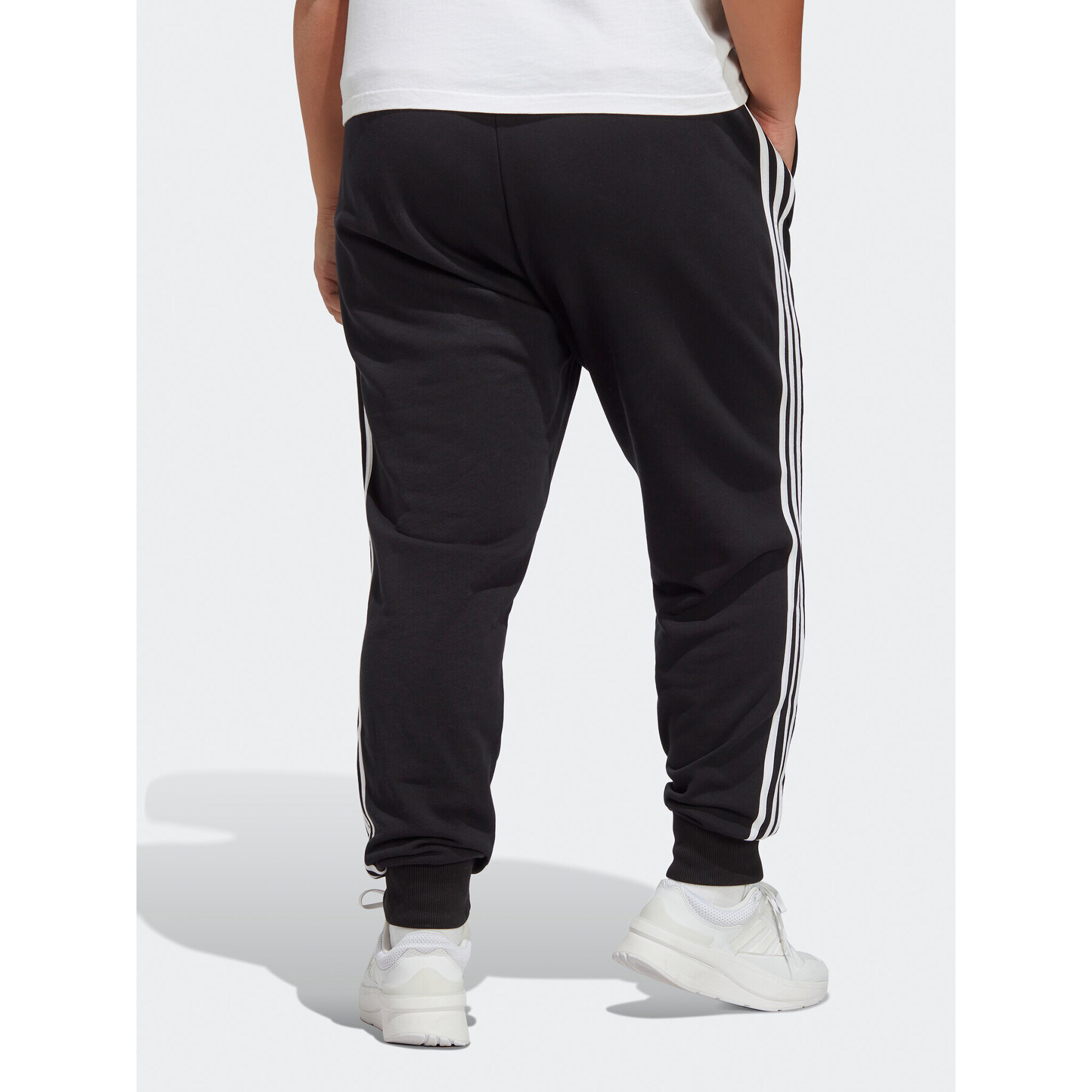 adidas Teplákové nohavice Essentials 3-Stripes French Terry Cuffed Joggers (Plus Size) IB8745 Čierna Slim Fit - Pepit.sk