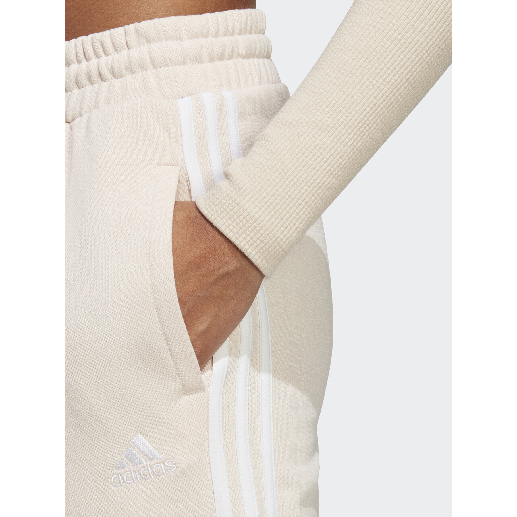 adidas Teplákové nohavice Essentials 3-Stripes French Terry Wide Joggers IC9929 Ružová Regular Fit - Pepit.sk