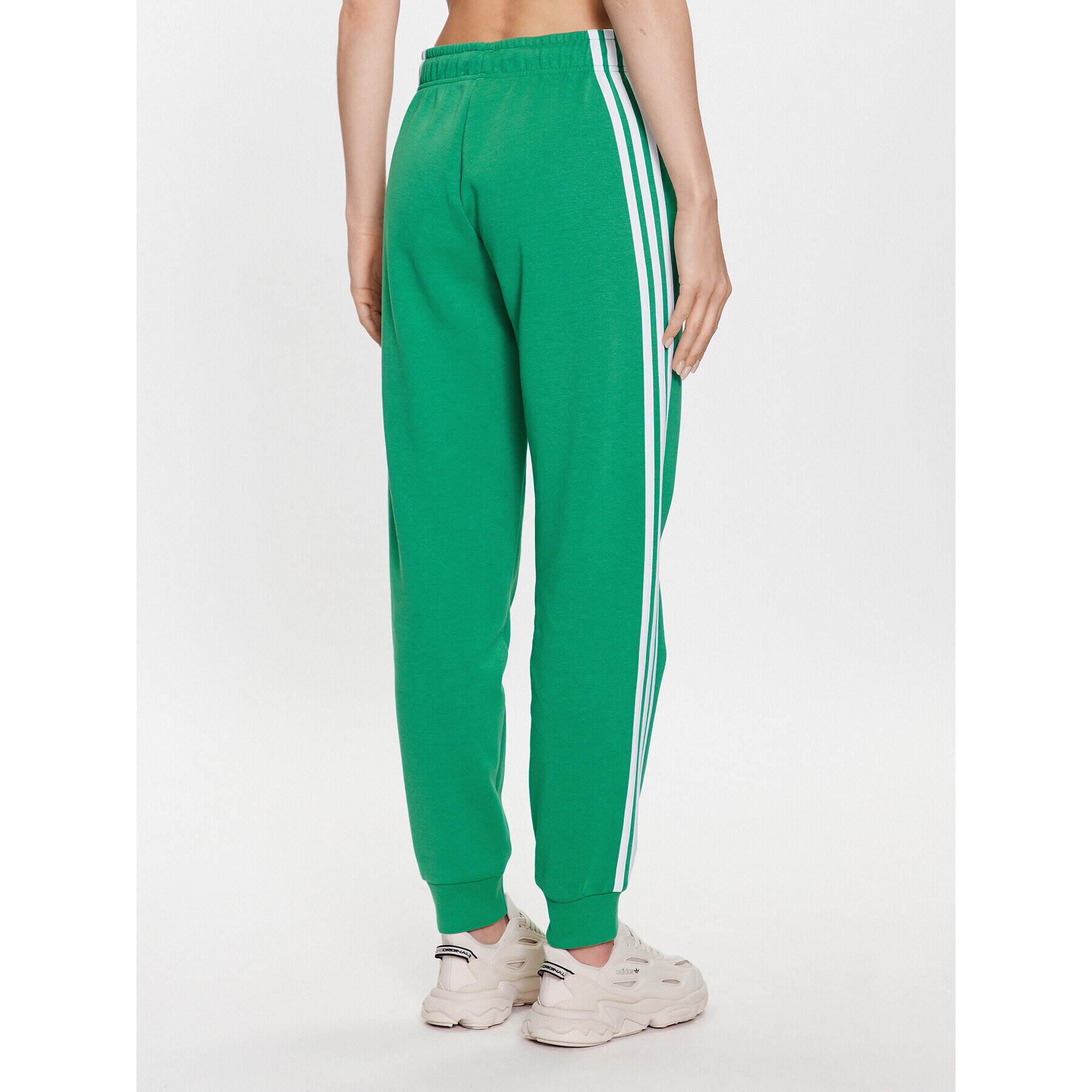 adidas Teplákové nohavice Future Icons 3-Stripes Regular Tracksuit Bottoms IB8534 Zelená Regular Fit - Pepit.sk