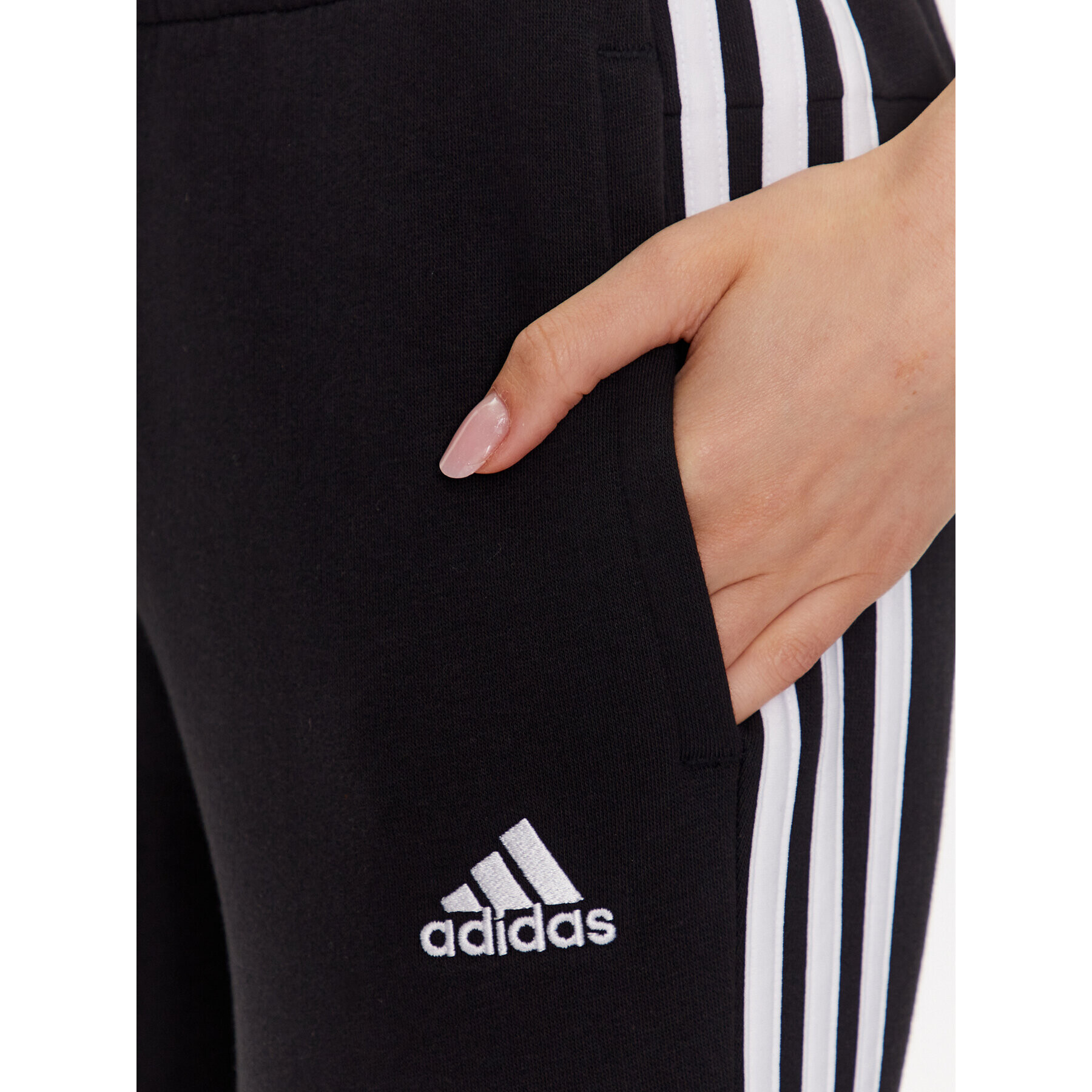 adidas Teplákové nohavice HZ5753 Čierna Slim Fit - Pepit.sk