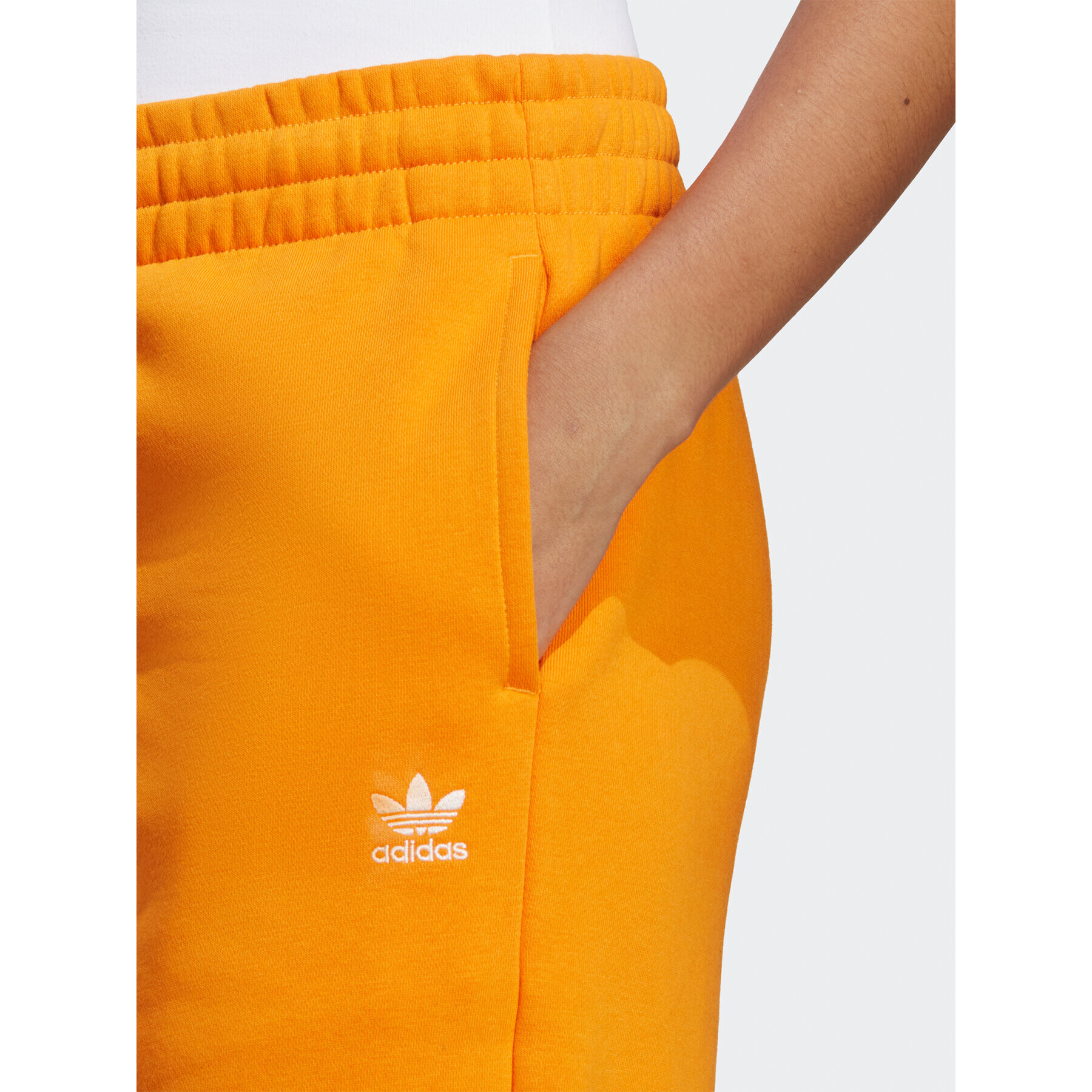 adidas Teplákové nohavice Joggers IK7689 Oranžová - Pepit.sk