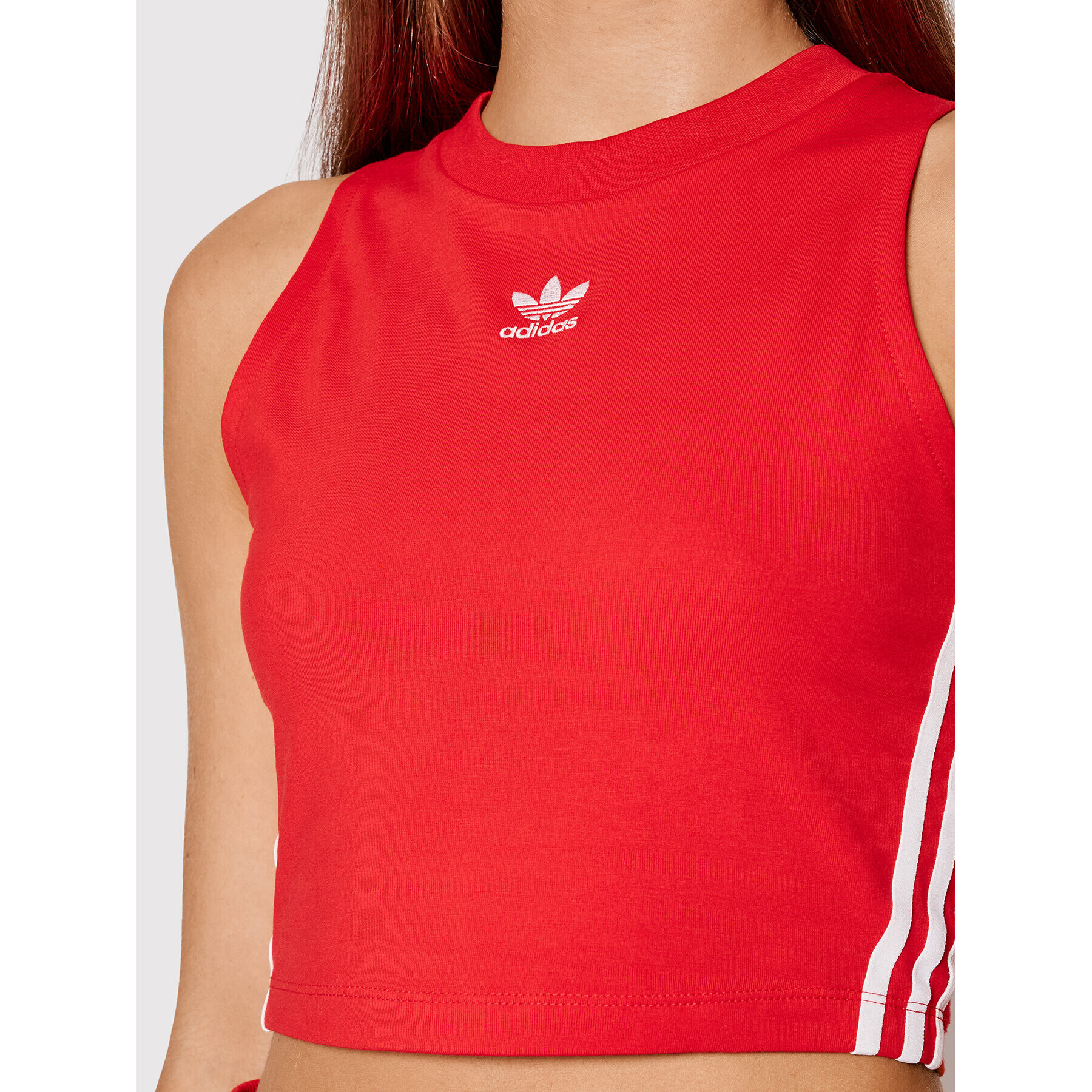 adidas Top adicolor Classics Cropped H38733 Červená Slim Fit - Pepit.sk