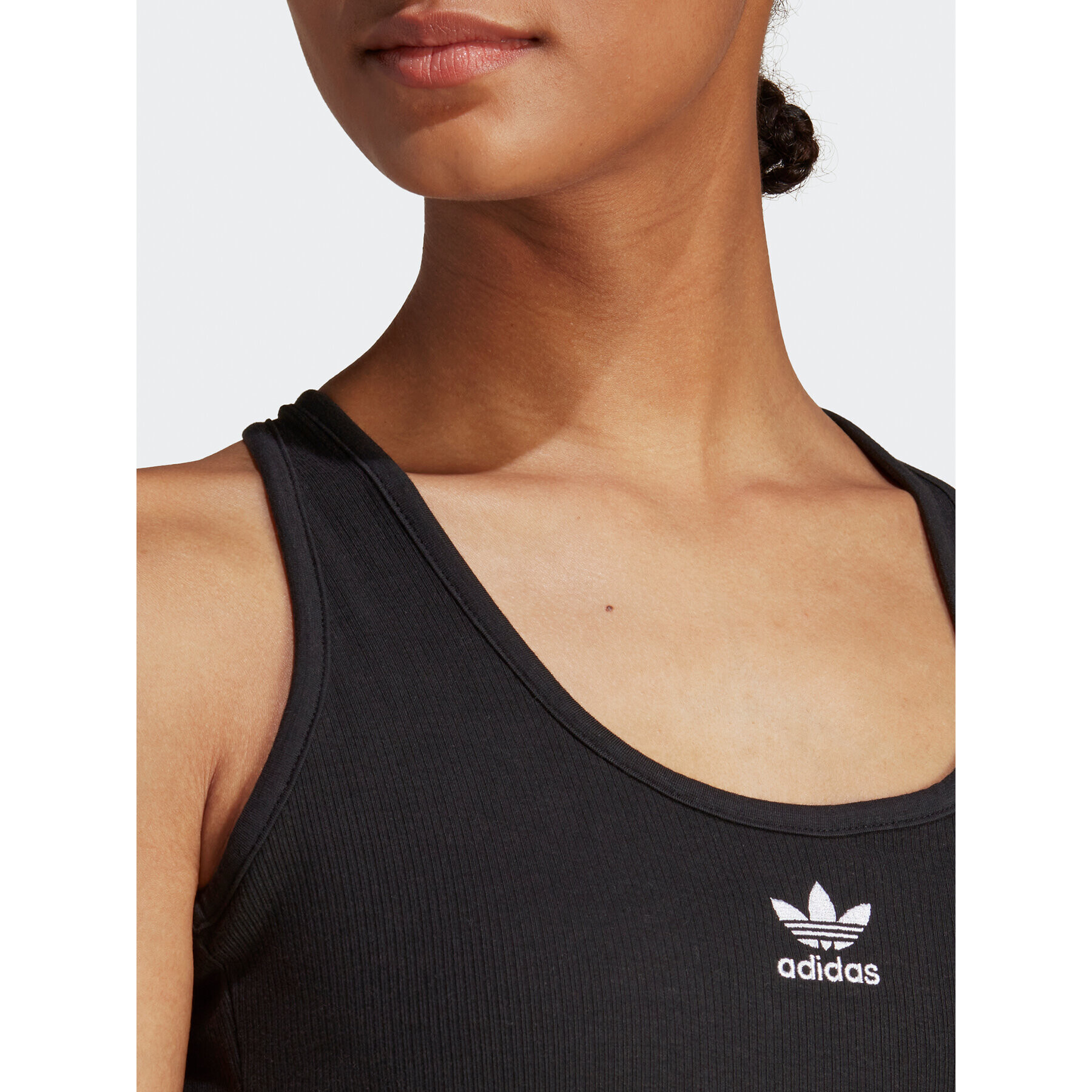 adidas Top Adicolor Essentials Rib Tank Top IB7324 Čierna Slim Fit - Pepit.sk