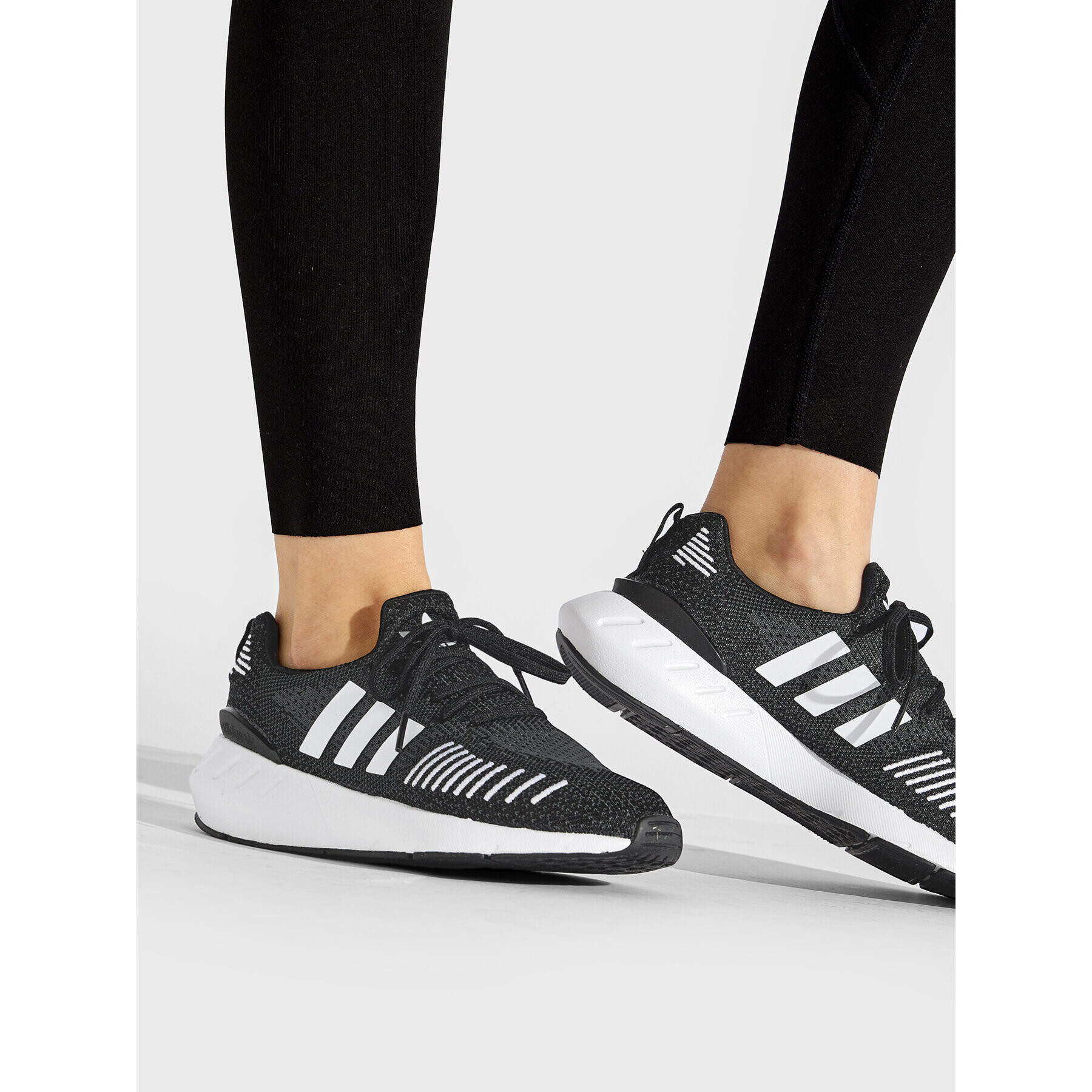 adidas Topánky Swift Run 22 W GV7971 Sivá - Pepit.sk