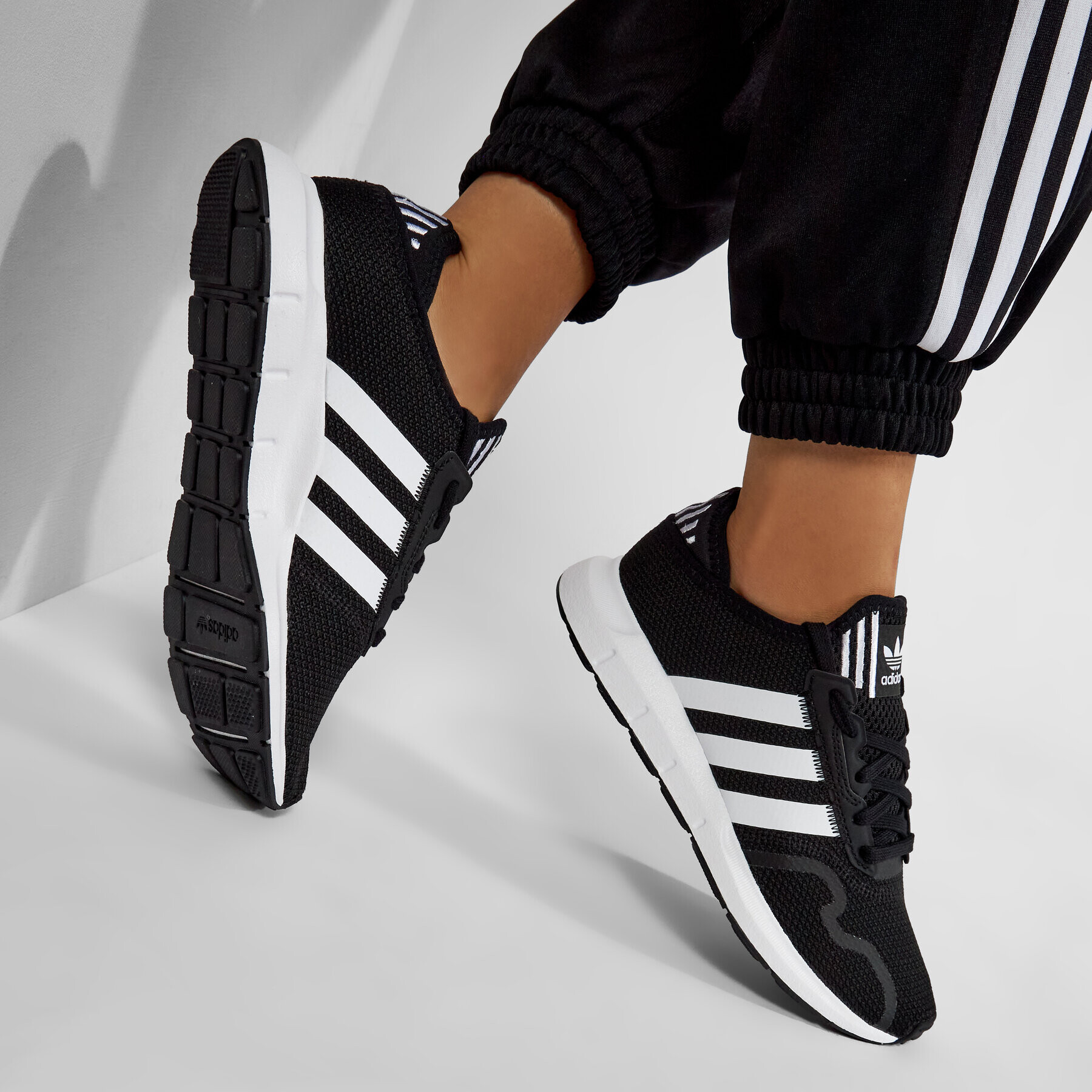 adidas Topánky Swift Run X J FY2150 Čierna - Pepit.sk