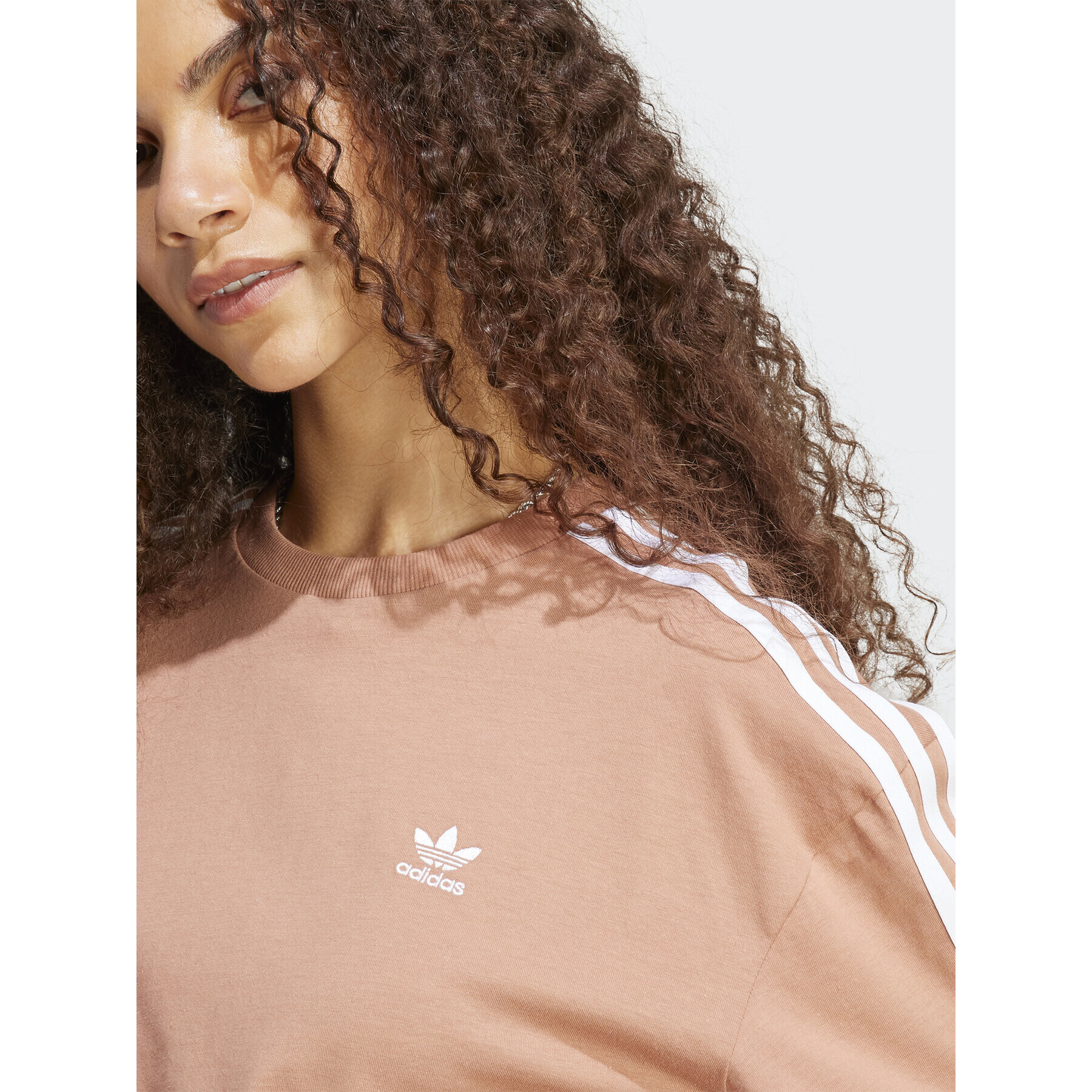 adidas Tričko Adicolor Classics Oversized T-Shirt IB7450 Hnedá Relaxed Fit - Pepit.sk