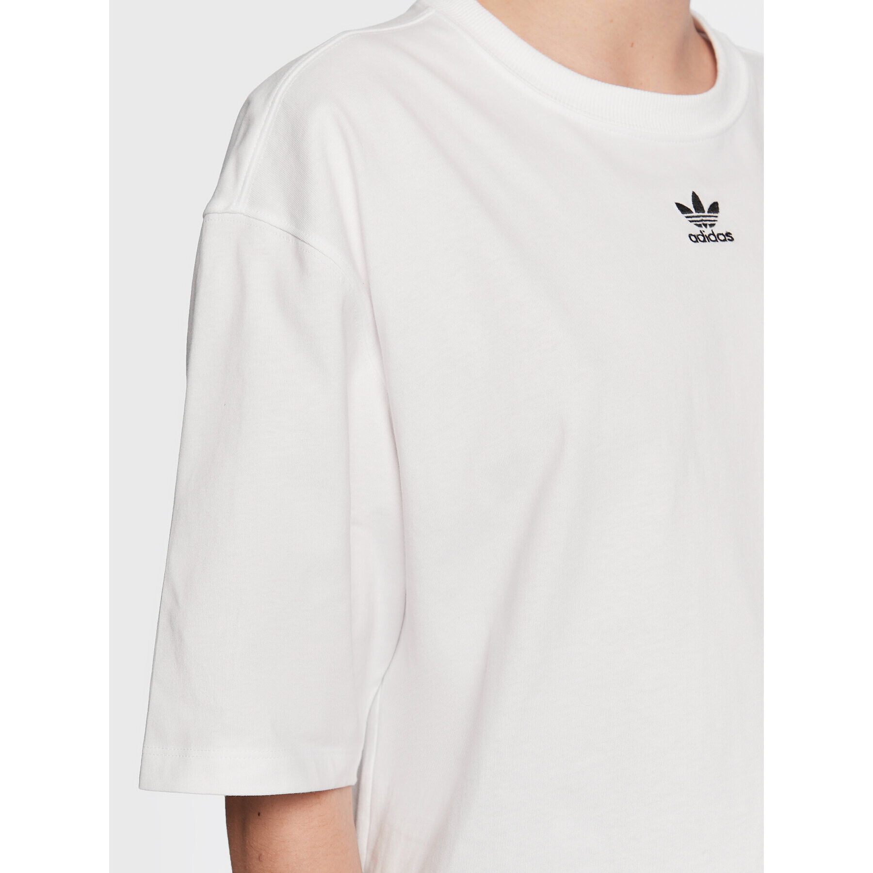 adidas Tričko Adicolor Essentials T-Shirt IA6461 Biela Loose Fit - Pepit.sk