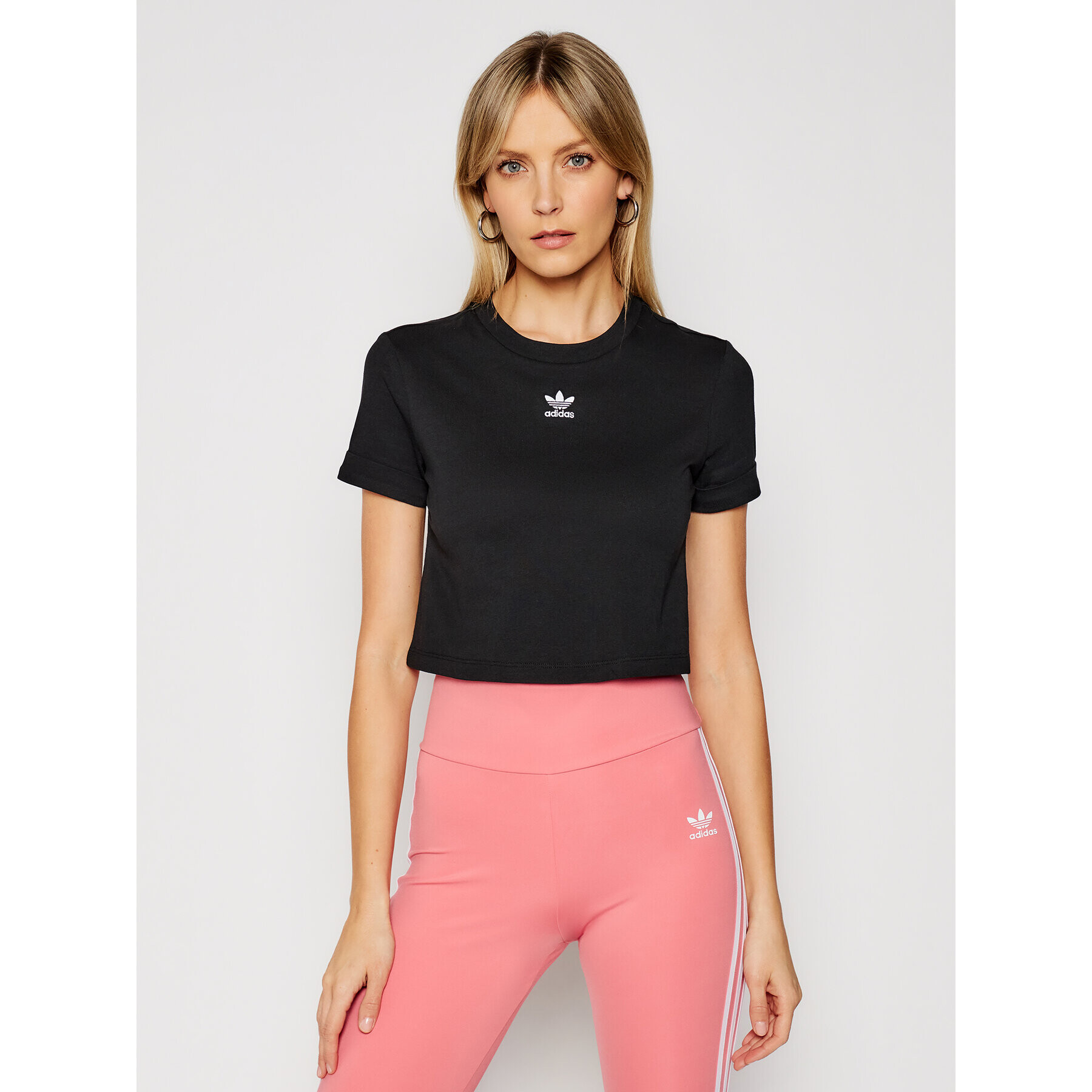 adidas Tričko Crop Top GN2802 Čierna Regular Fit - Pepit.sk