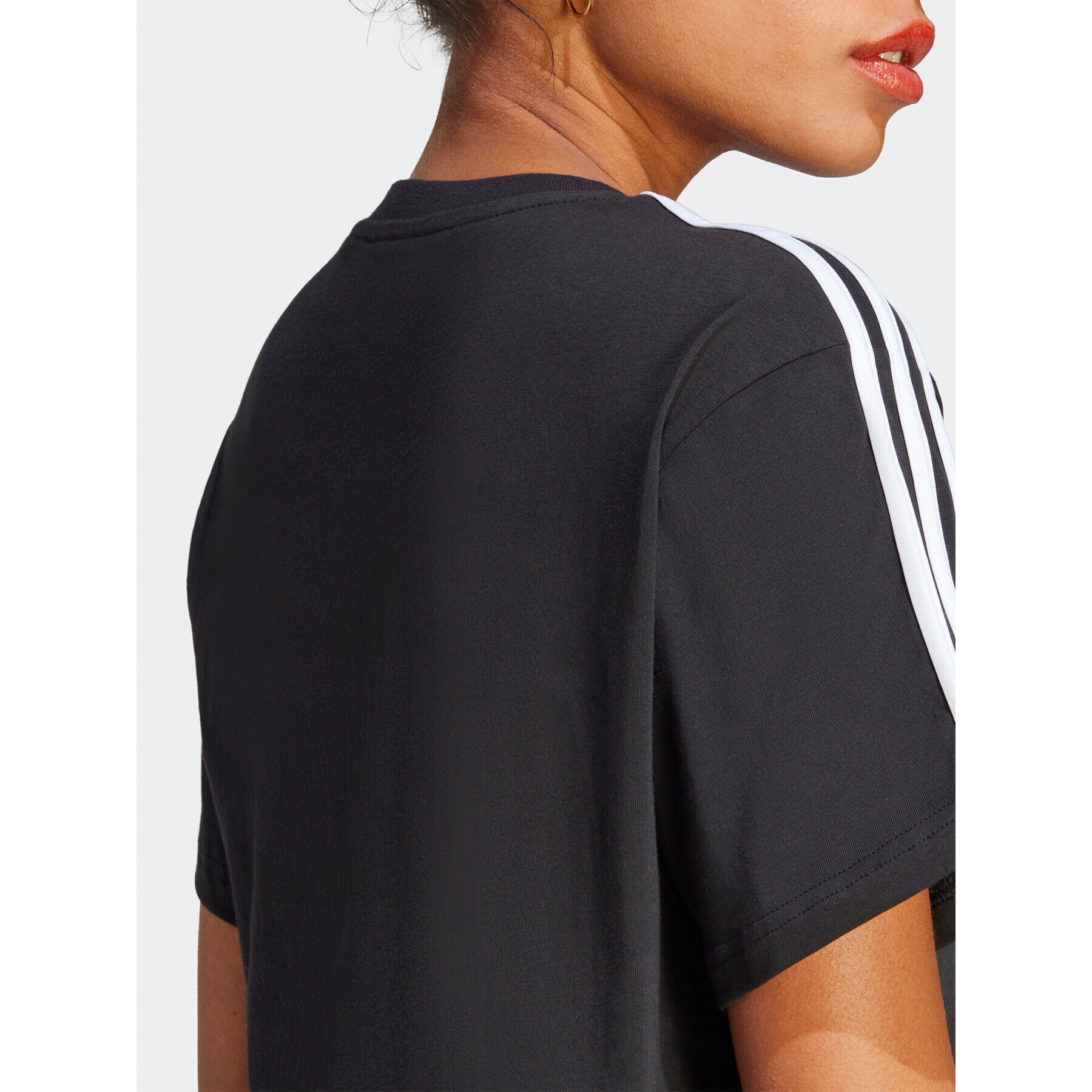 adidas Tričko Essentials 3-Stripes Single Jersey Crop Top HR4913 Čierna Loose Fit - Pepit.sk