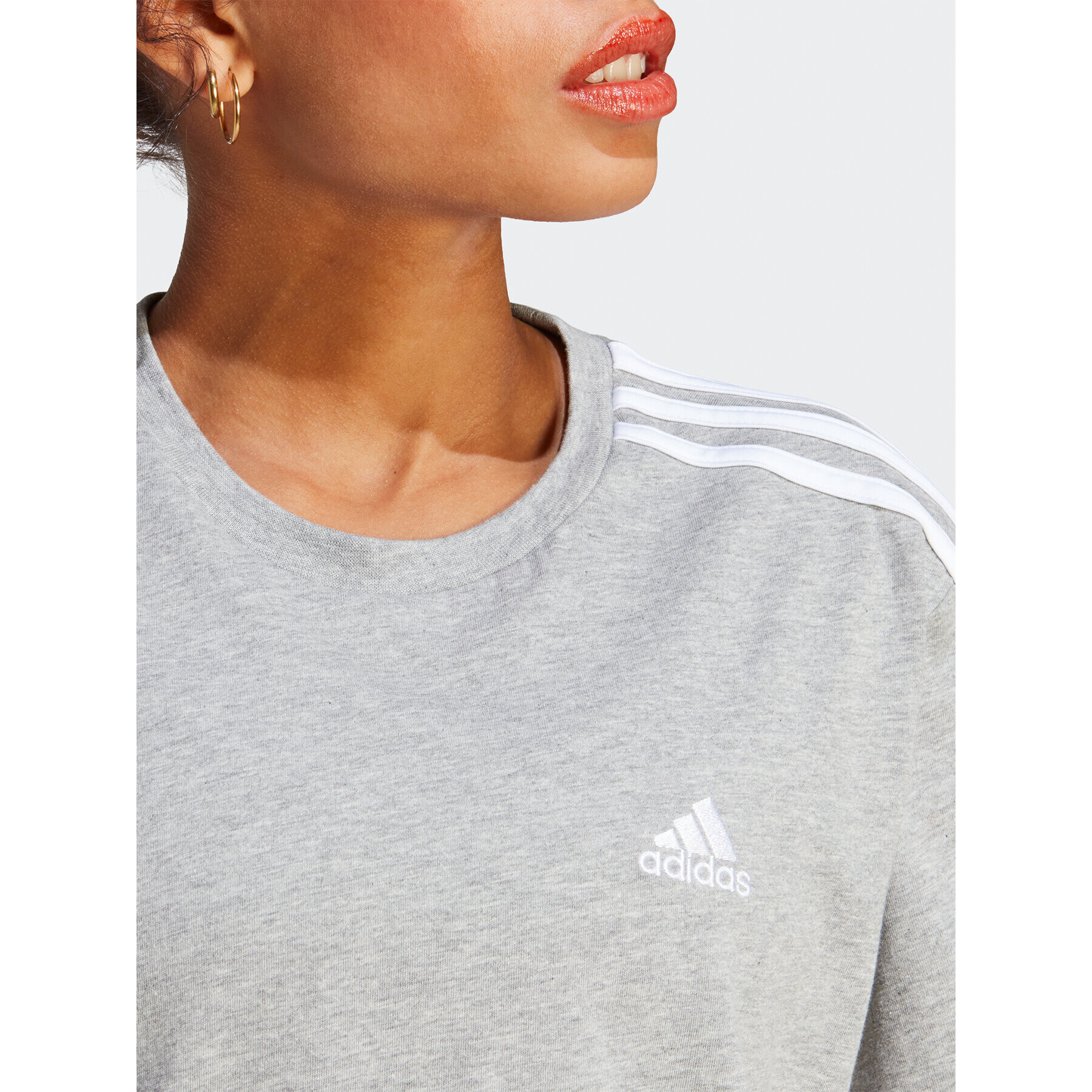 adidas Tričko Essentials 3-Stripes Single Jersey Crop Top HR4916 Sivá Loose Fit - Pepit.sk