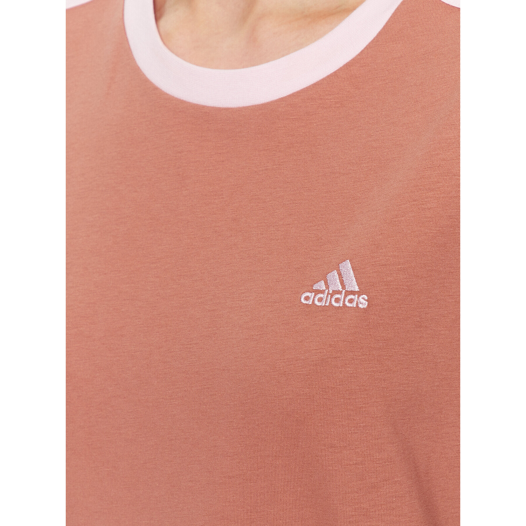 adidas Tričko Essentials 3-Stripes T-Shirt IM2871 Hnedá Loose Fit - Pepit.sk