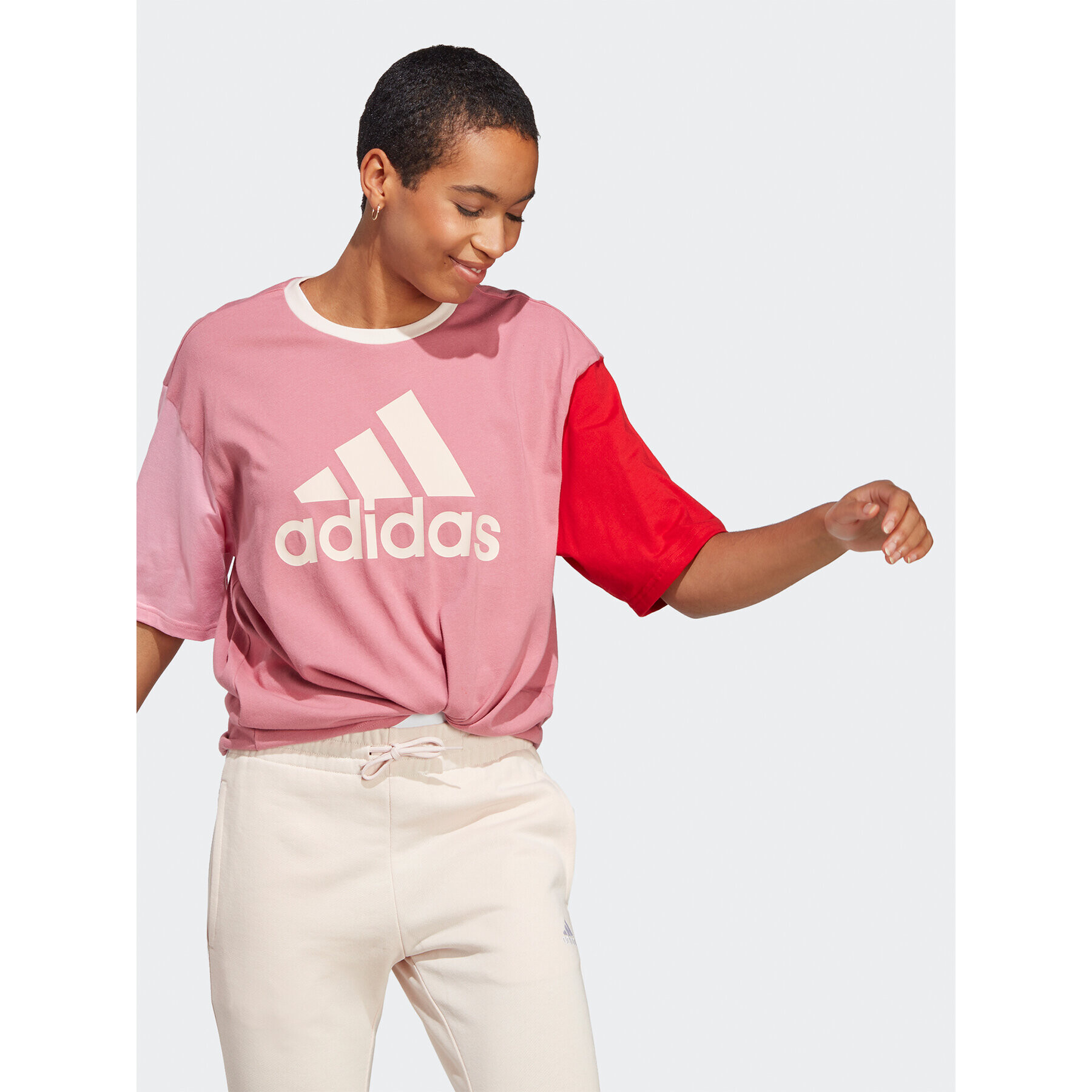 adidas Tričko Essentials Big Logo Boyfriend T-Shirt IC9857 Ružová Loose Fit - Pepit.sk