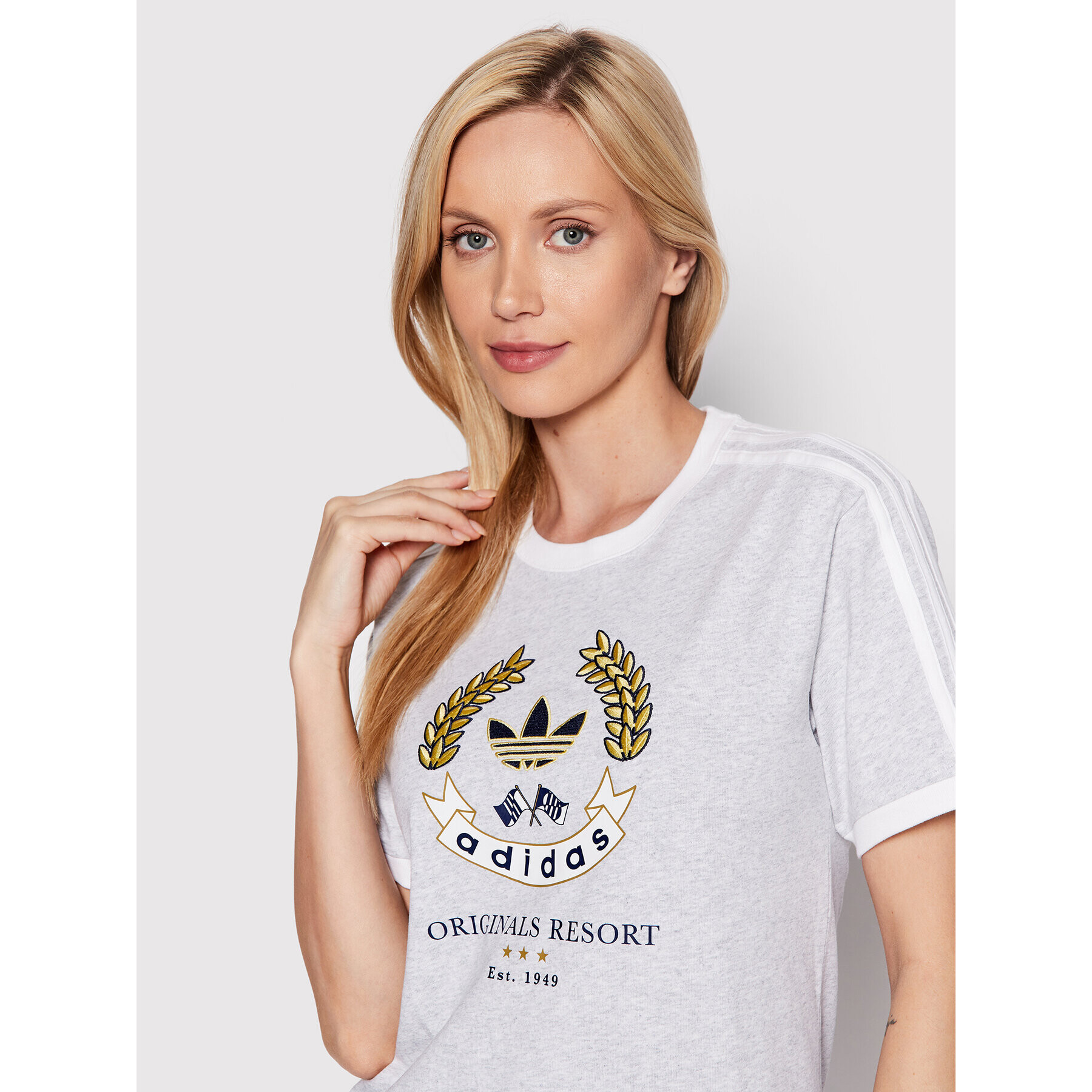 adidas Tričko Graphic HL6554 Sivá Loose Fit - Pepit.sk