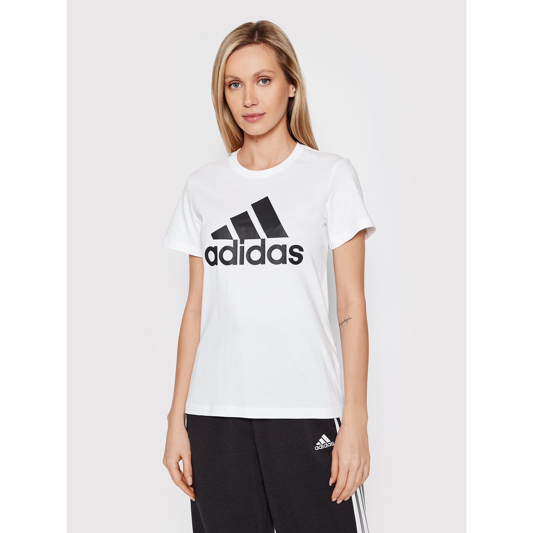 adidas Tričko Essentials Logo GL0649 Biela Regular Fit - Pepit.sk