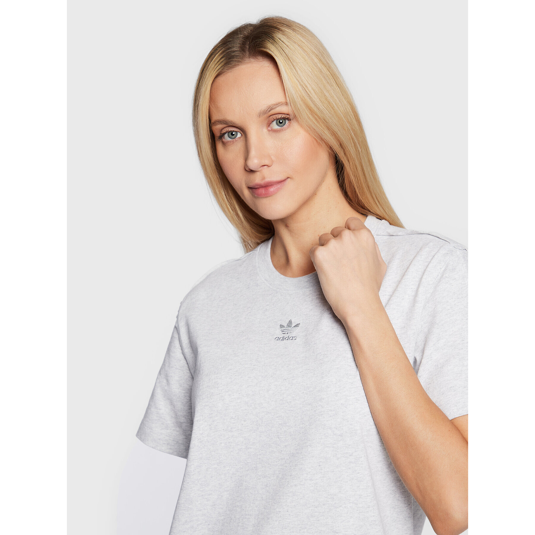 adidas Tričko Loungewear HL9133 Sivá Loose Fit - Pepit.sk