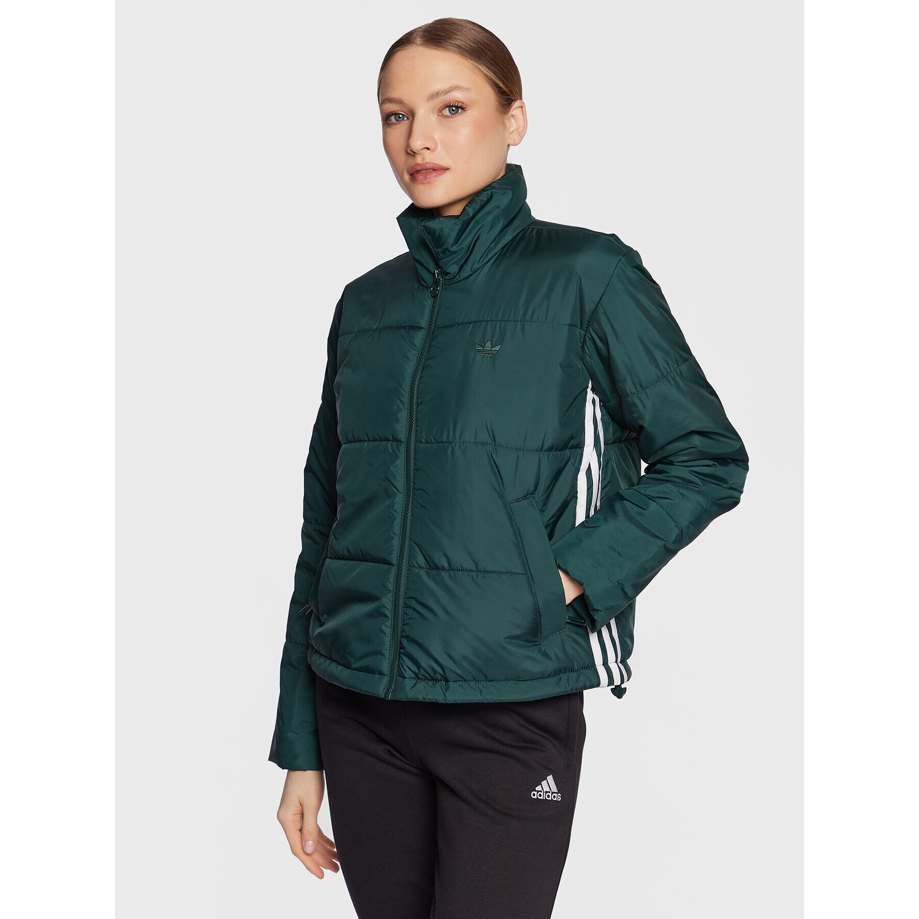 adidas Vatovaná bunda HK5254 Zelená Loose Fit - Pepit.sk