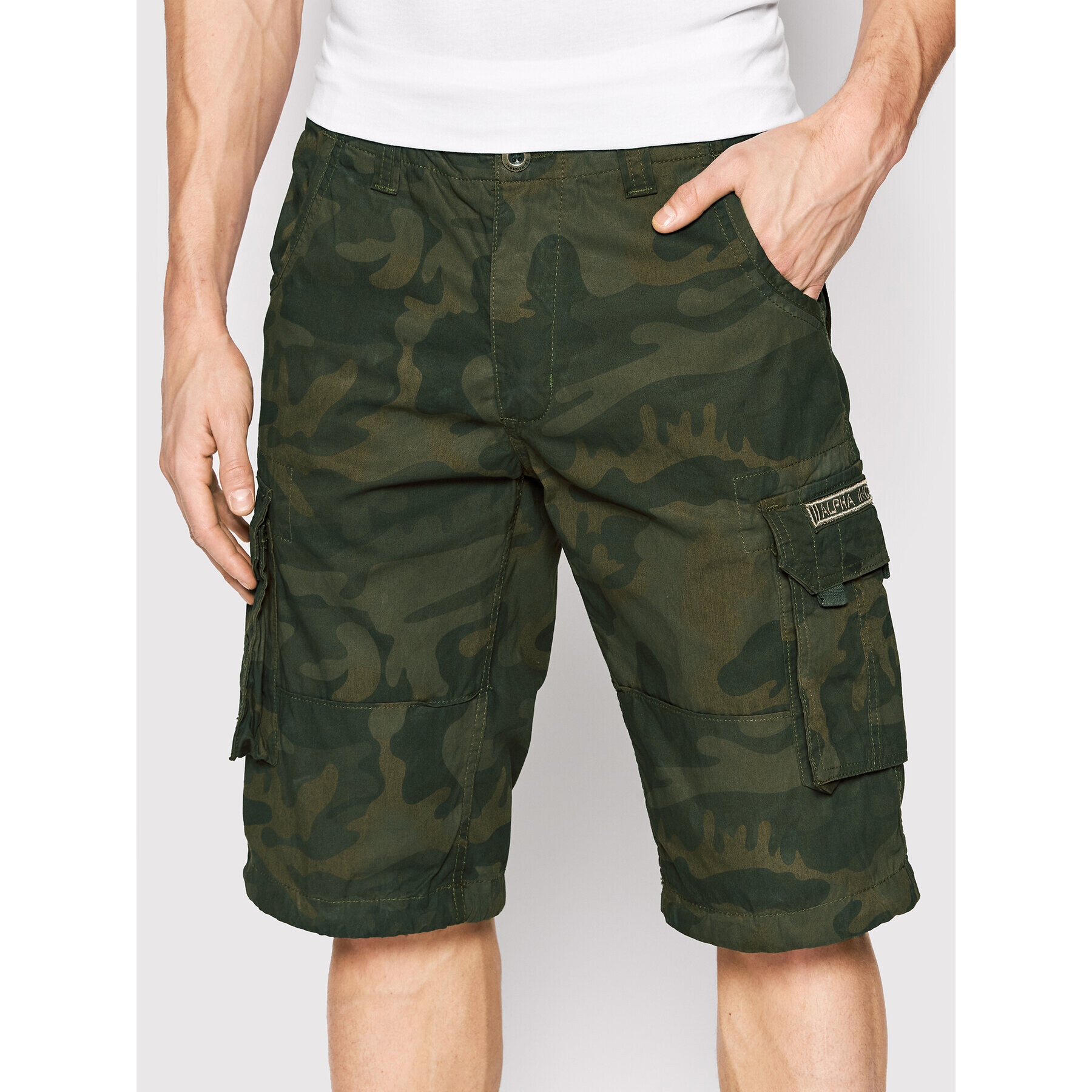 Alpha Industries Bavlnené šortky Jet Camo 191200C Zelená Regular Fit - Pepit.sk