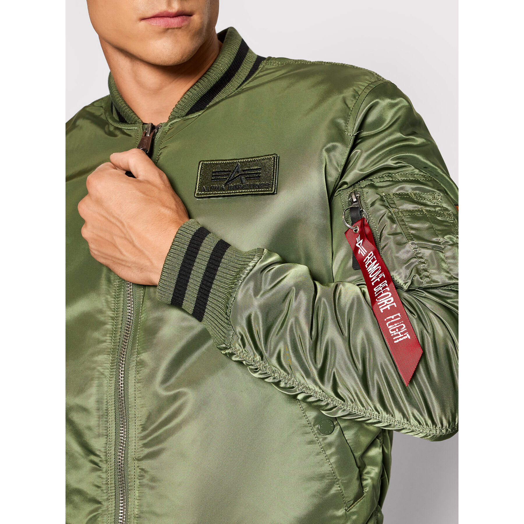 Alpha Industries Bundy bomber College 118112 Zelená Regular Fit - Pepit.sk