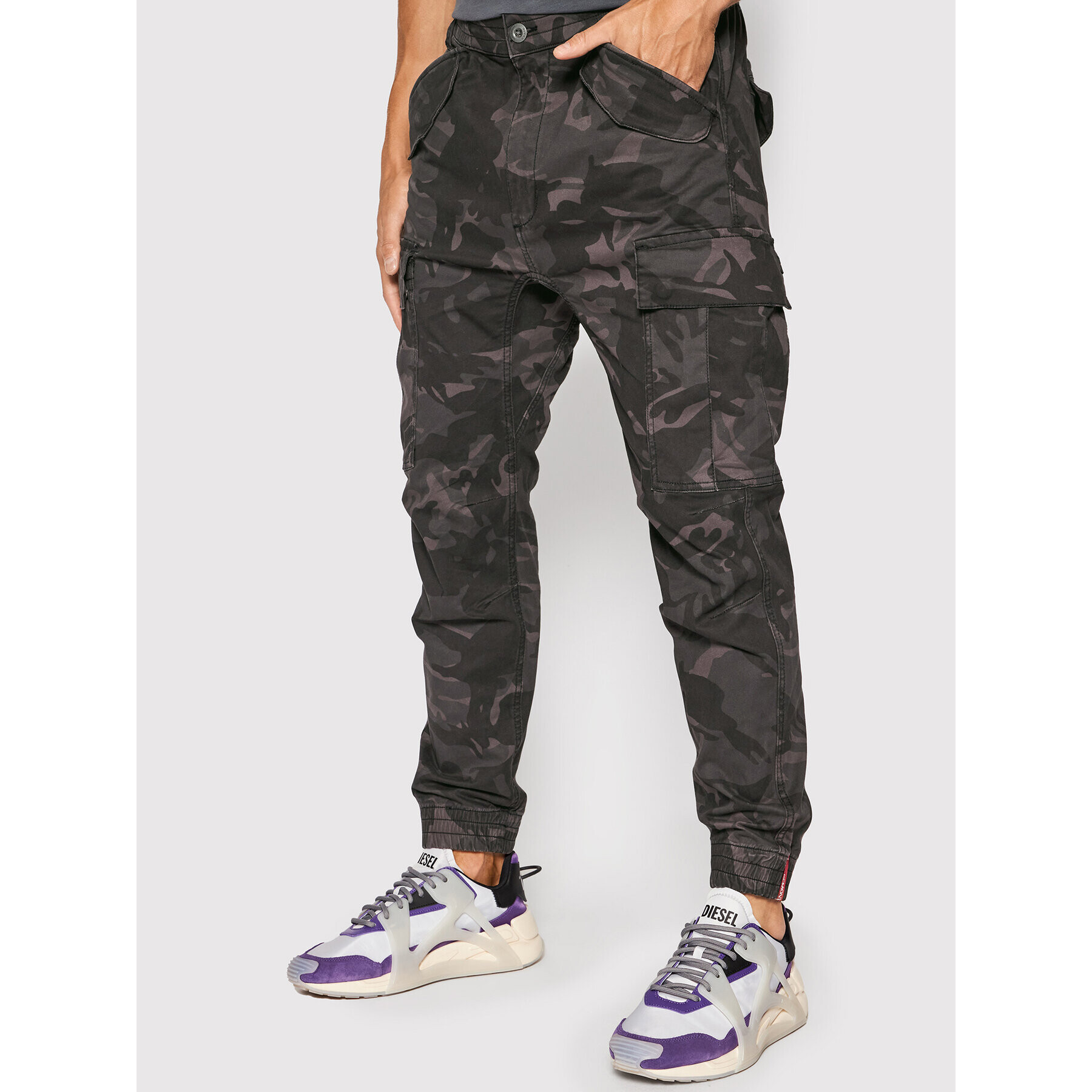 Alpha Industries Jogger nohavice Airman 188201C Sivá Tapered Fit - Pepit.sk