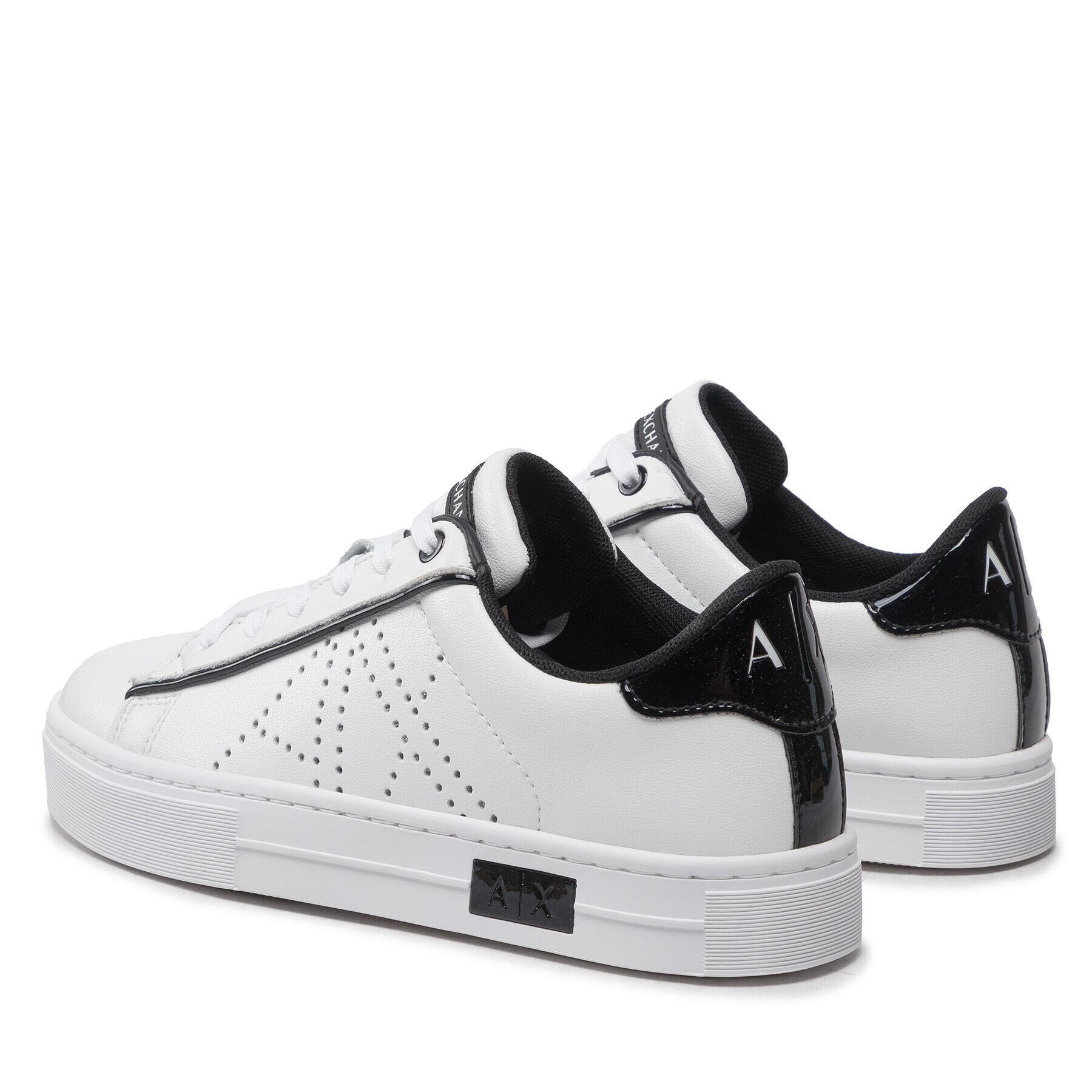 Armani Exchange Sneakersy XDX079 XV567 M478 Biela - Pepit.sk