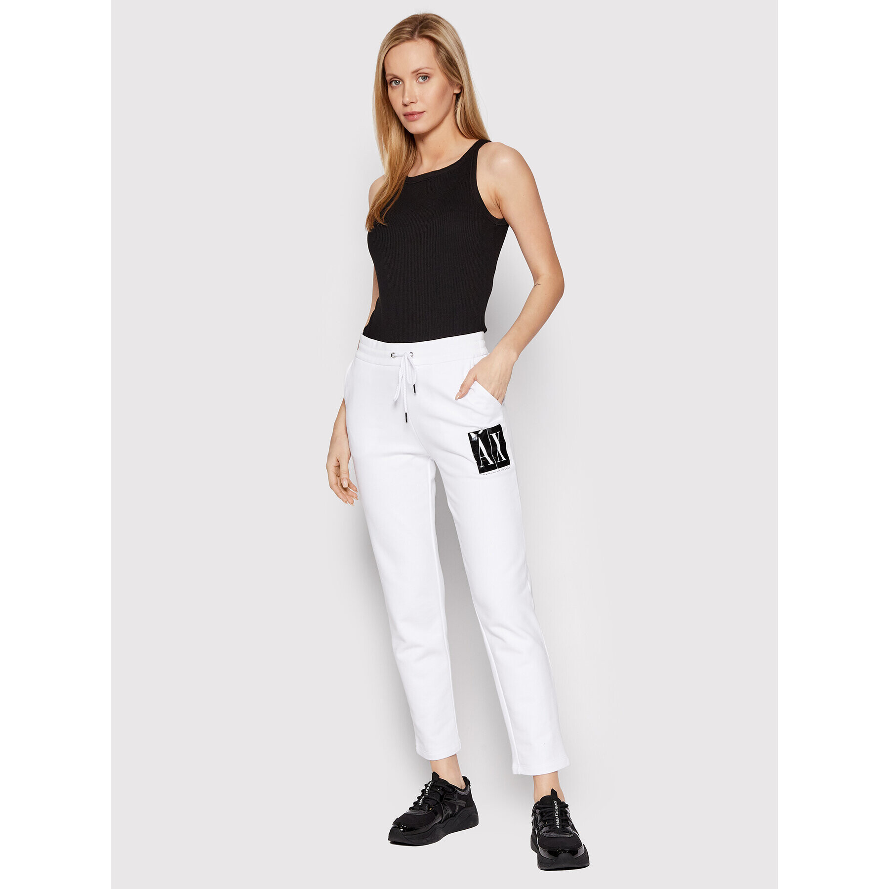 Armani Exchange Teplákové nohavice 8NYPGX YJ68Z 1000 Biela Regular Fit - Pepit.sk