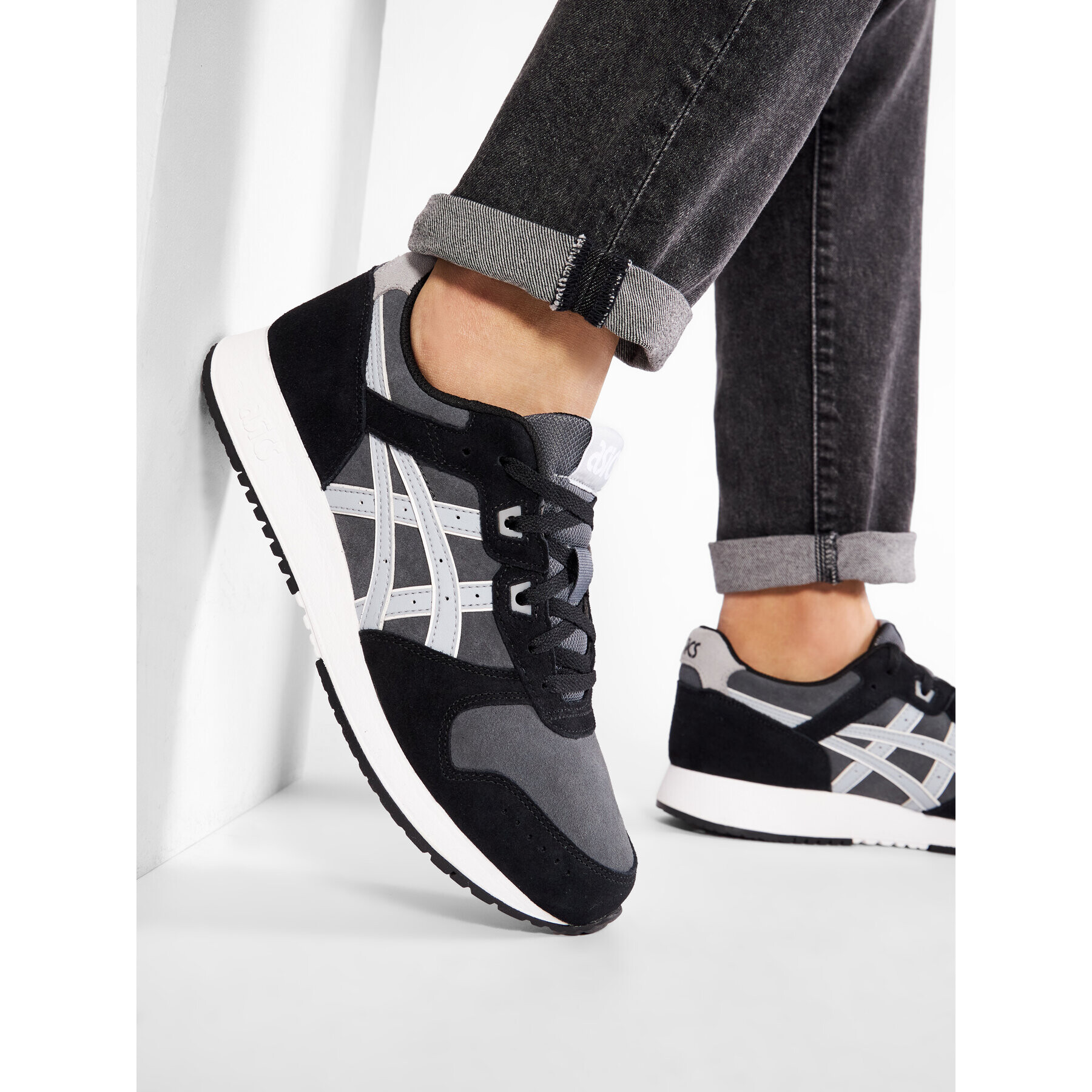 Asics Sneakersy Lyte Classic 1201A103 Čierna - Pepit.sk