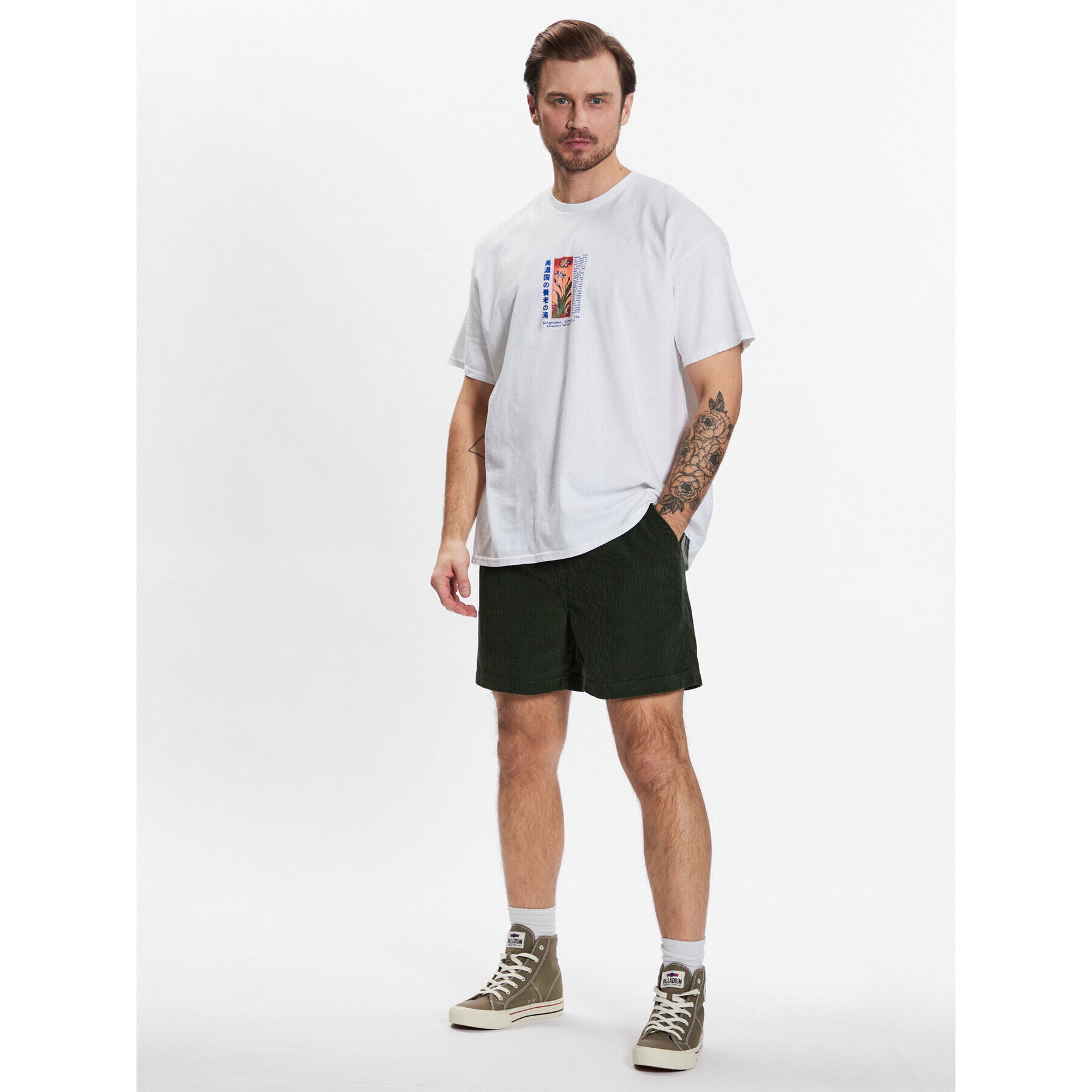 BDG Urban Outfitters Bavlnené šortky 76521574 Zelená Straight Leg - Pepit.sk