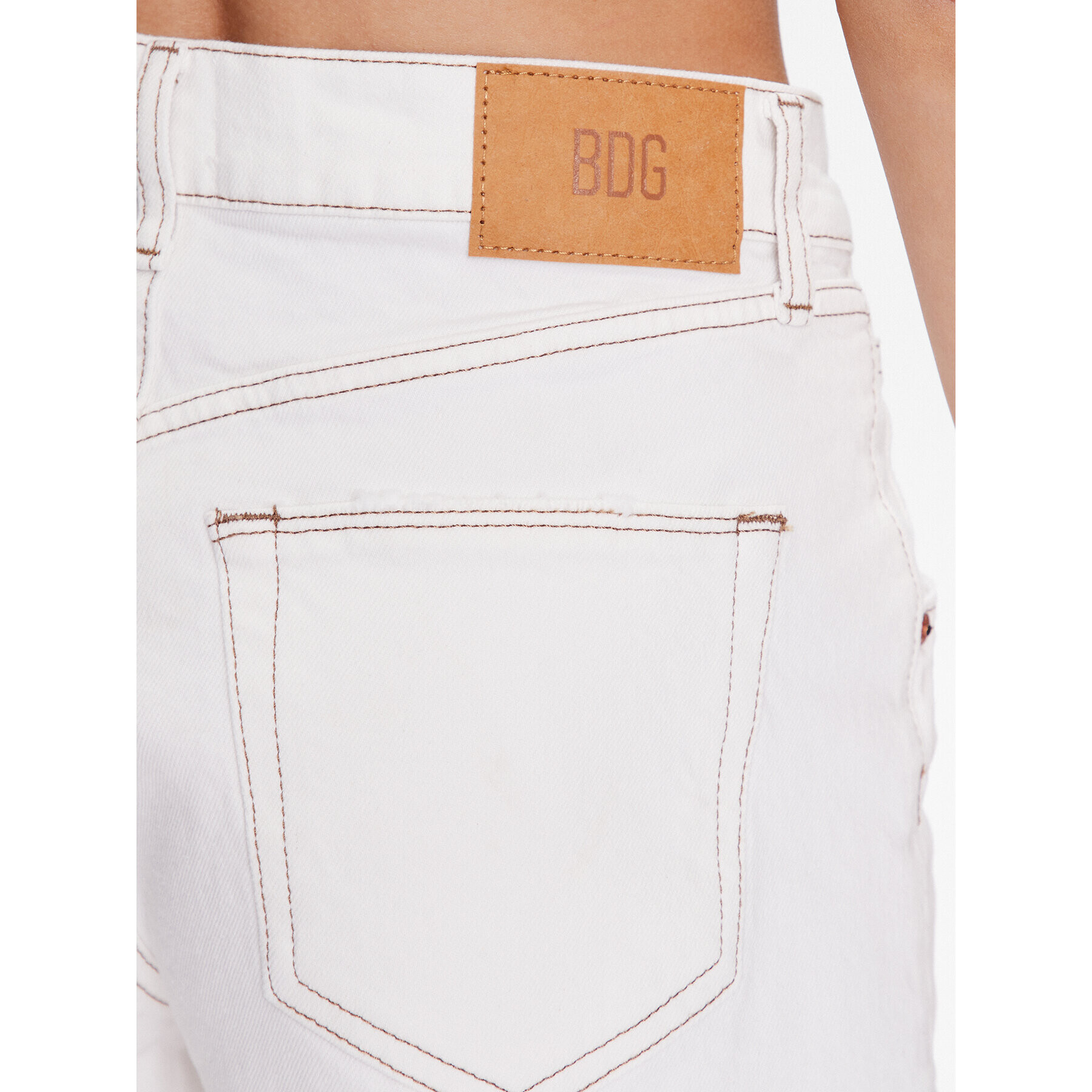 BDG Urban Outfitters Džínsové šortky BDG ALINE ECRU STRETCH 76831940 Biela Regular Fit - Pepit.sk