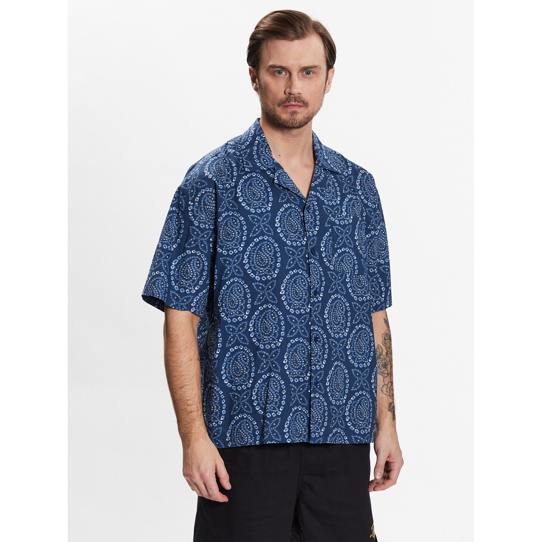 BDG Urban Outfitters Košeľa BDG AO DOT PRINT SHIRT 76742592 Modrá Classic Fit - Pepit.sk