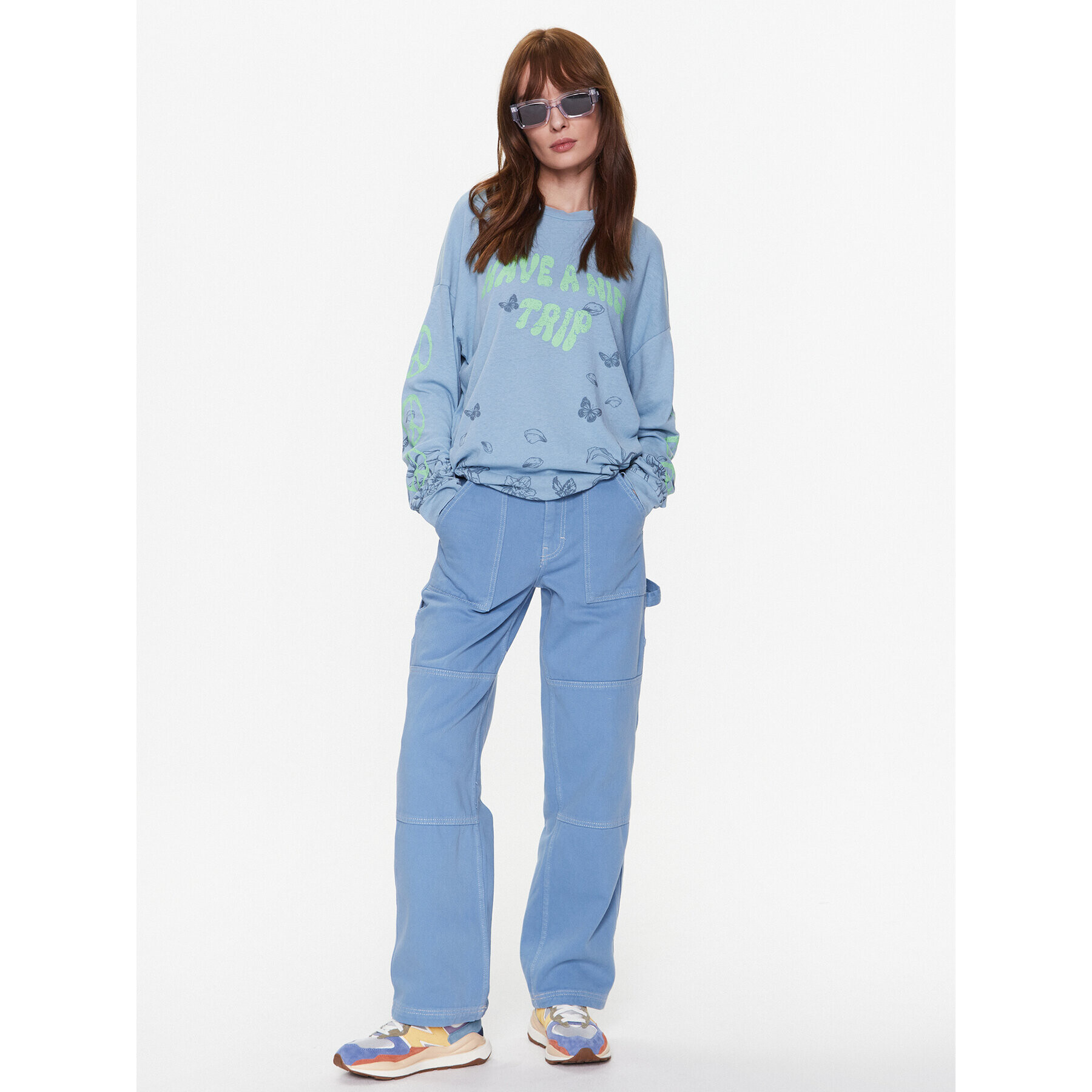 BDG Urban Outfitters Mikina BDG NICE TRIP SKATE LS 76471457 Modrá Oversize - Pepit.sk