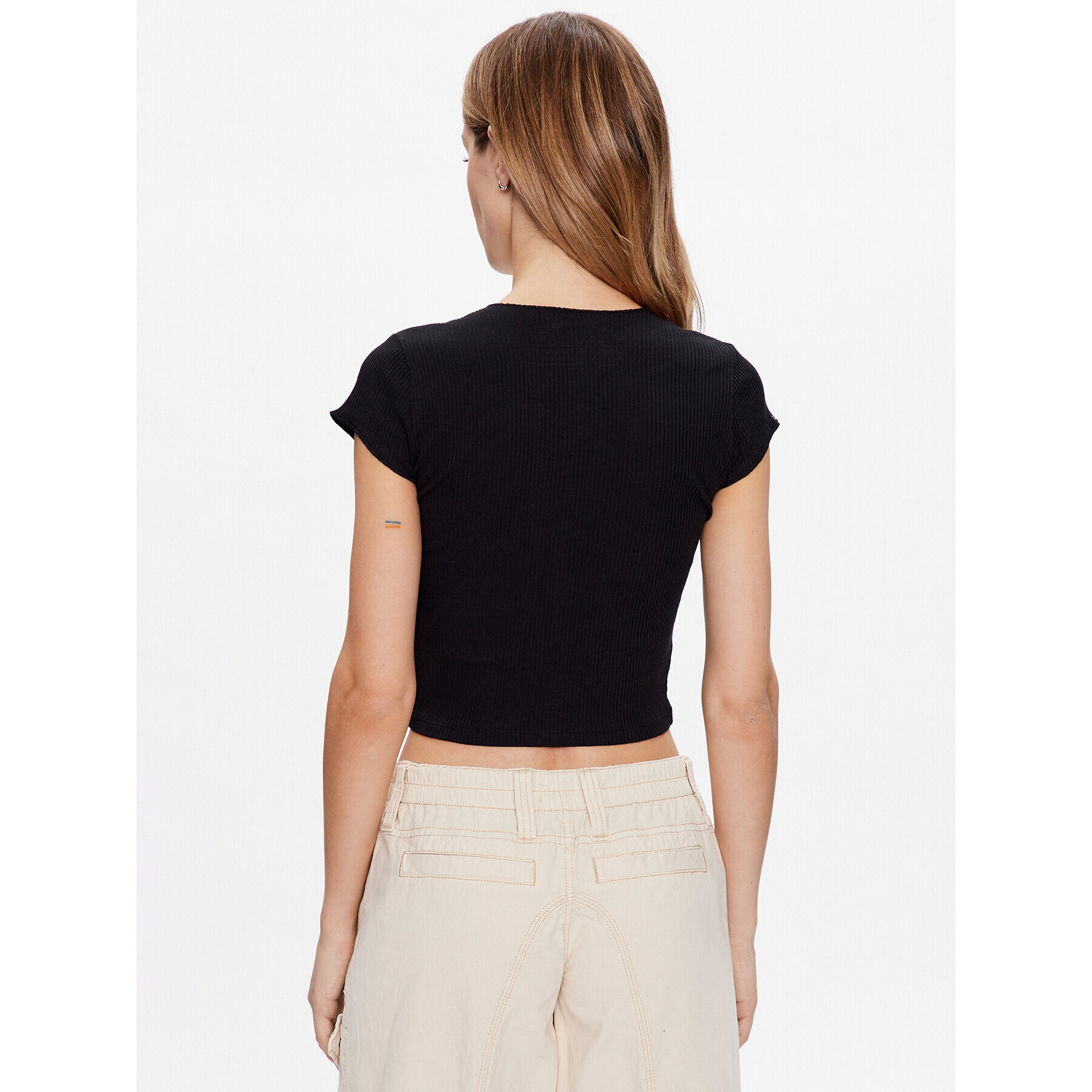 BDG Urban Outfitters Top BDG NOLA NOTCH NECK SS 76467927 Čierna Slim Fit - Pepit.sk