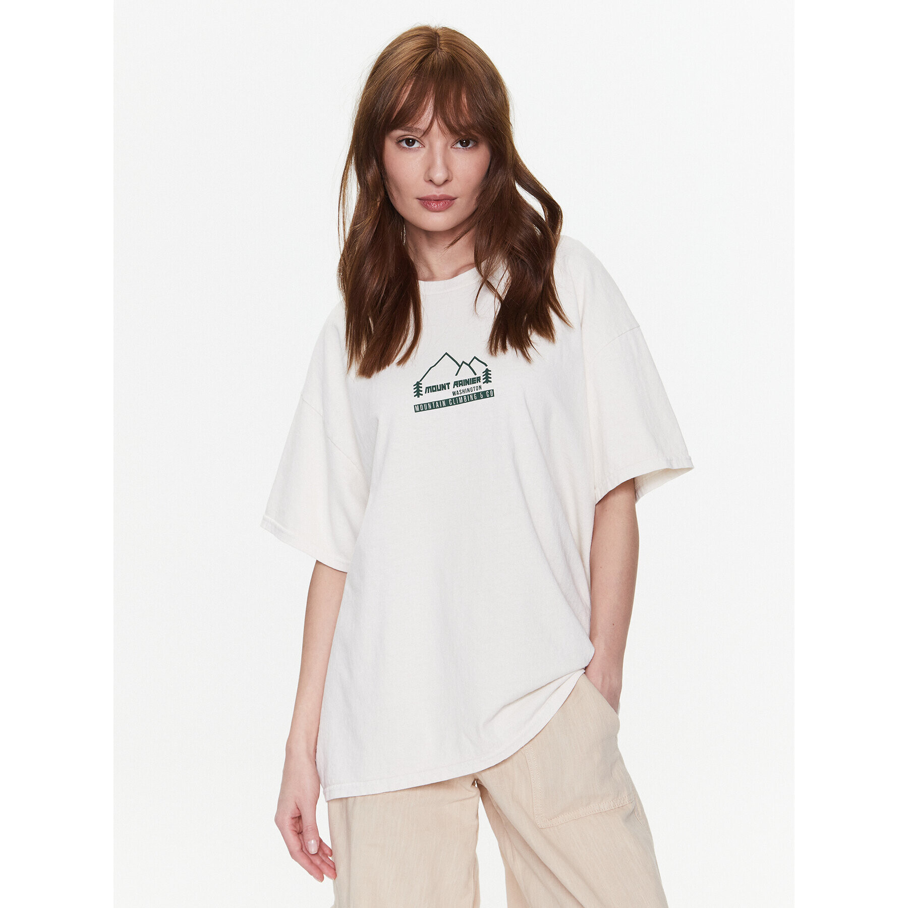 BDG Urban Outfitters Tričko BDG MOUNT RAINER DAD T 76505437 Écru Oversize - Pepit.sk