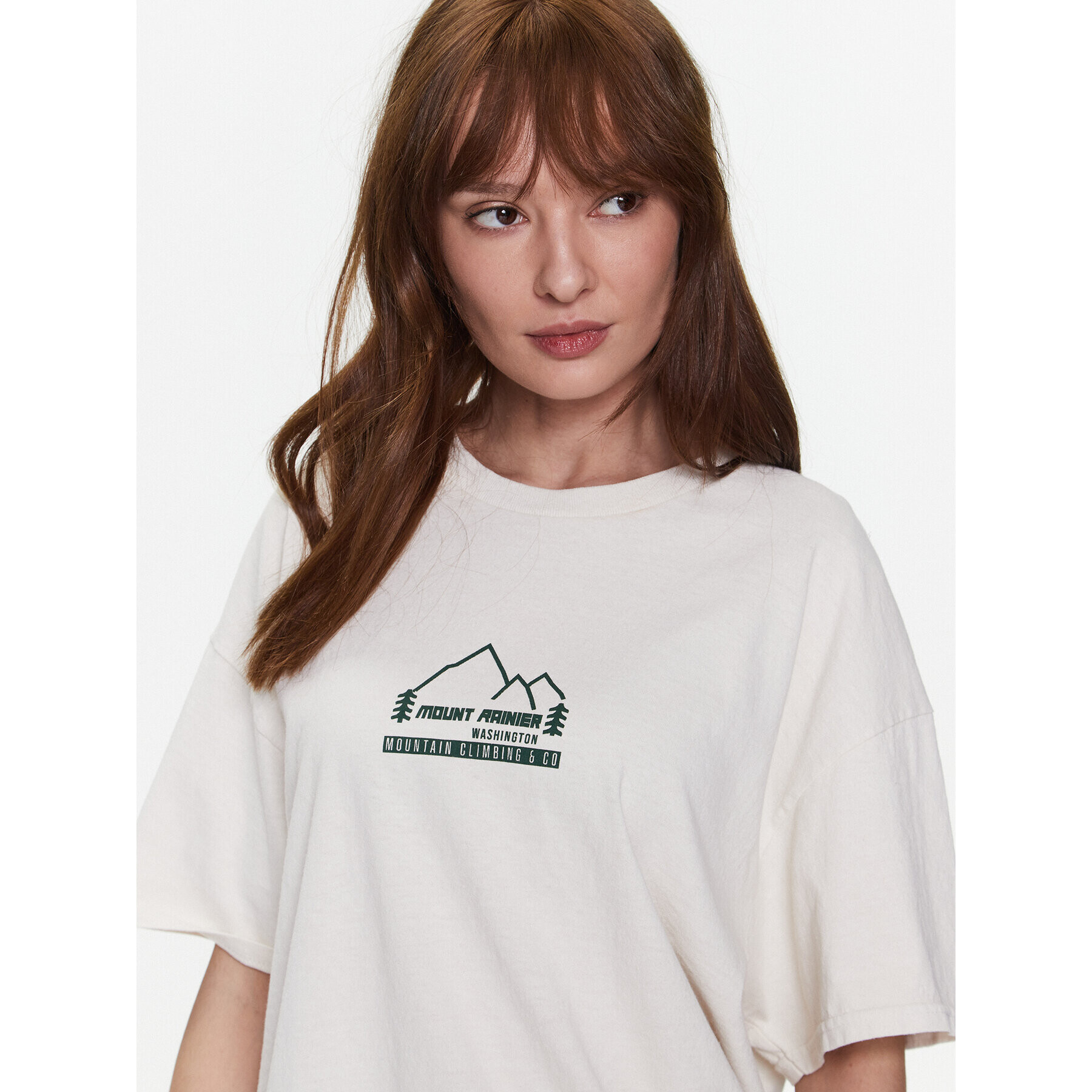 BDG Urban Outfitters Tričko BDG MOUNT RAINER DAD T 76505437 Écru Oversize - Pepit.sk