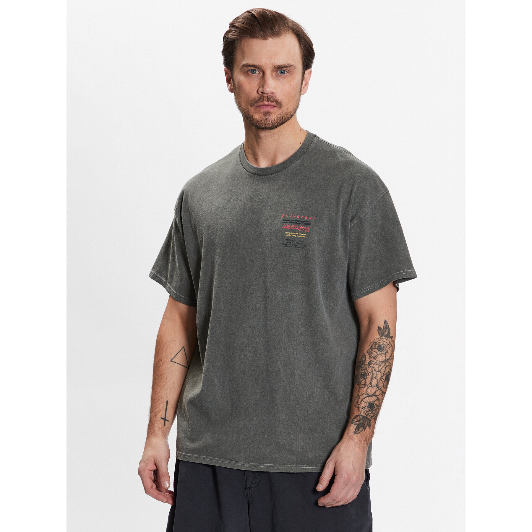 BDG Urban Outfitters Tričko BDG UNIVERSAL UNKNOWN TEE 76741784 Kaki Oversize - Pepit.sk